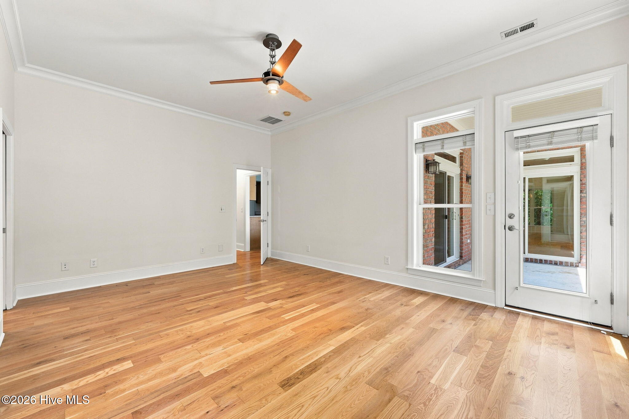 3807 Leaf Court Property Photo 22