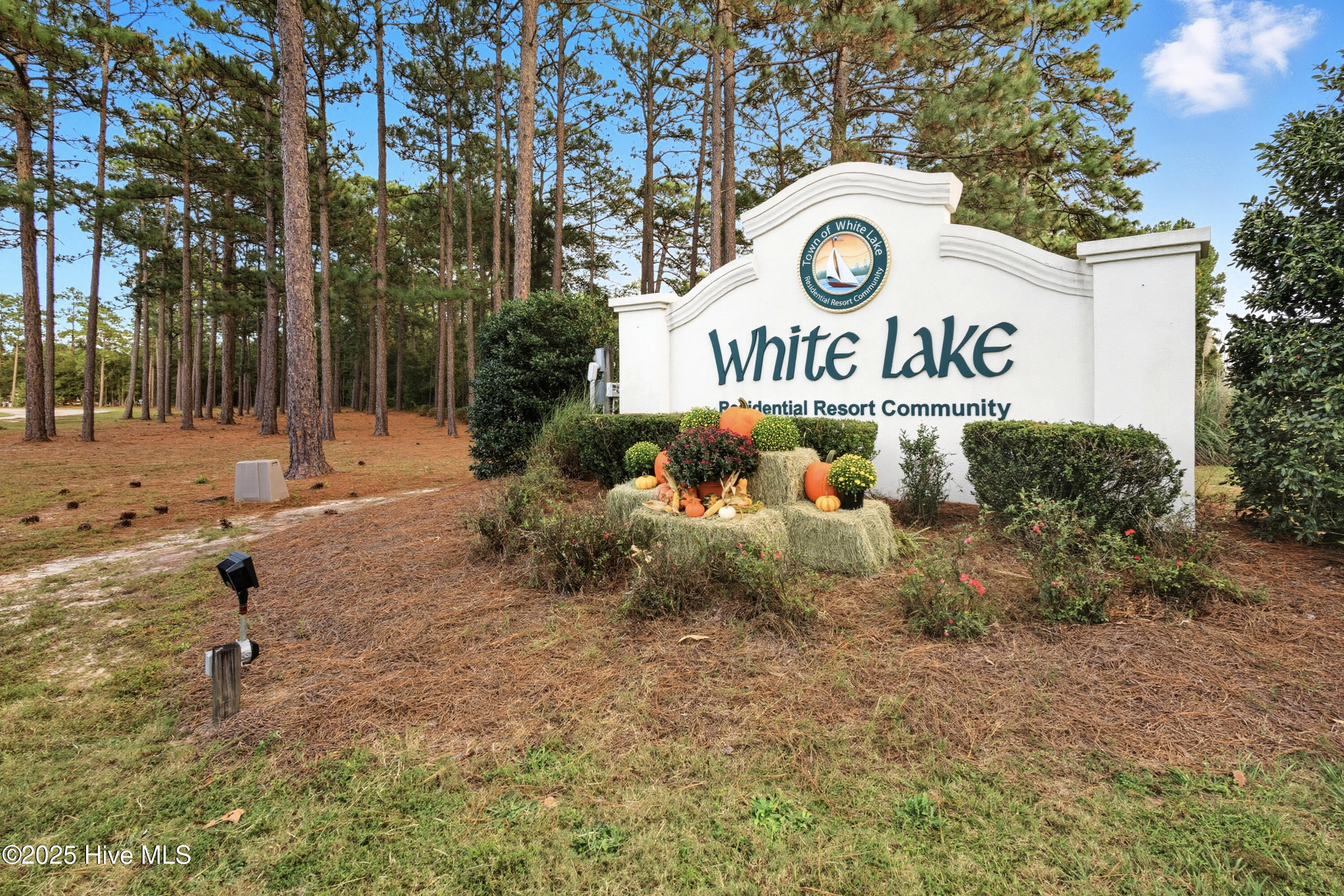 1025 White Lake Drive Property Photo 23