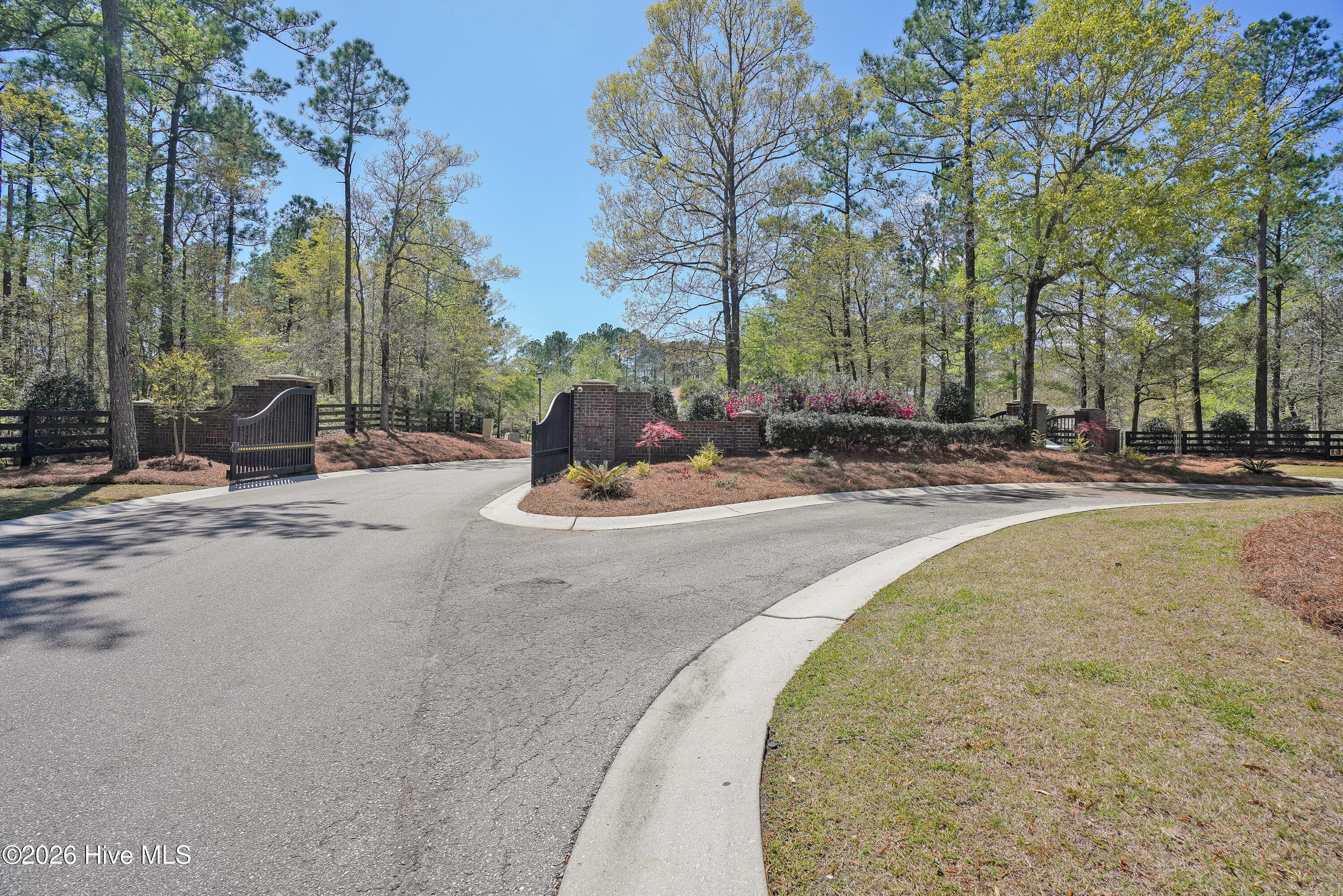 496 216 Hearthside Drive Se Property Photo 25