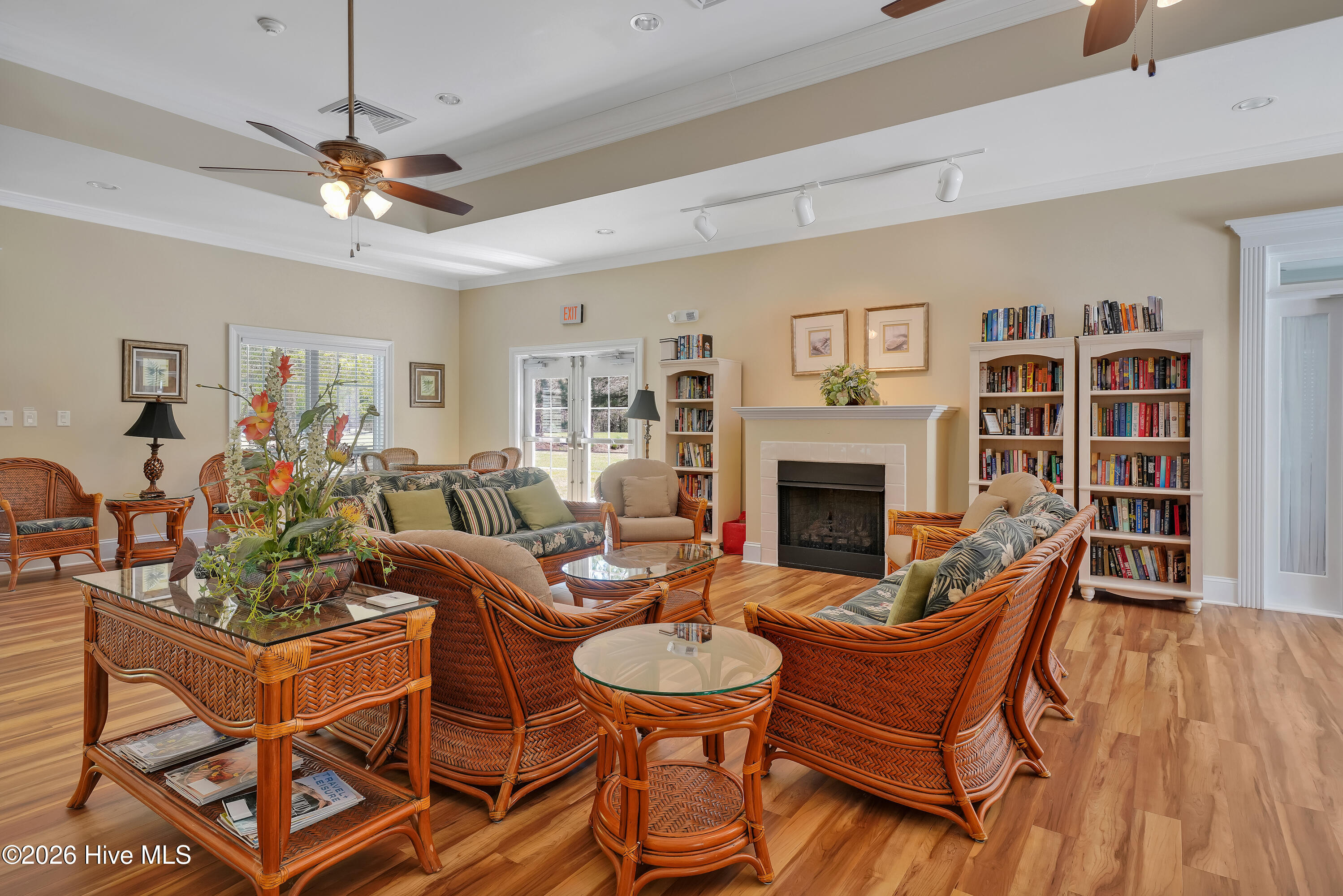 496 216 Hearthside Drive Se Property Photo 44