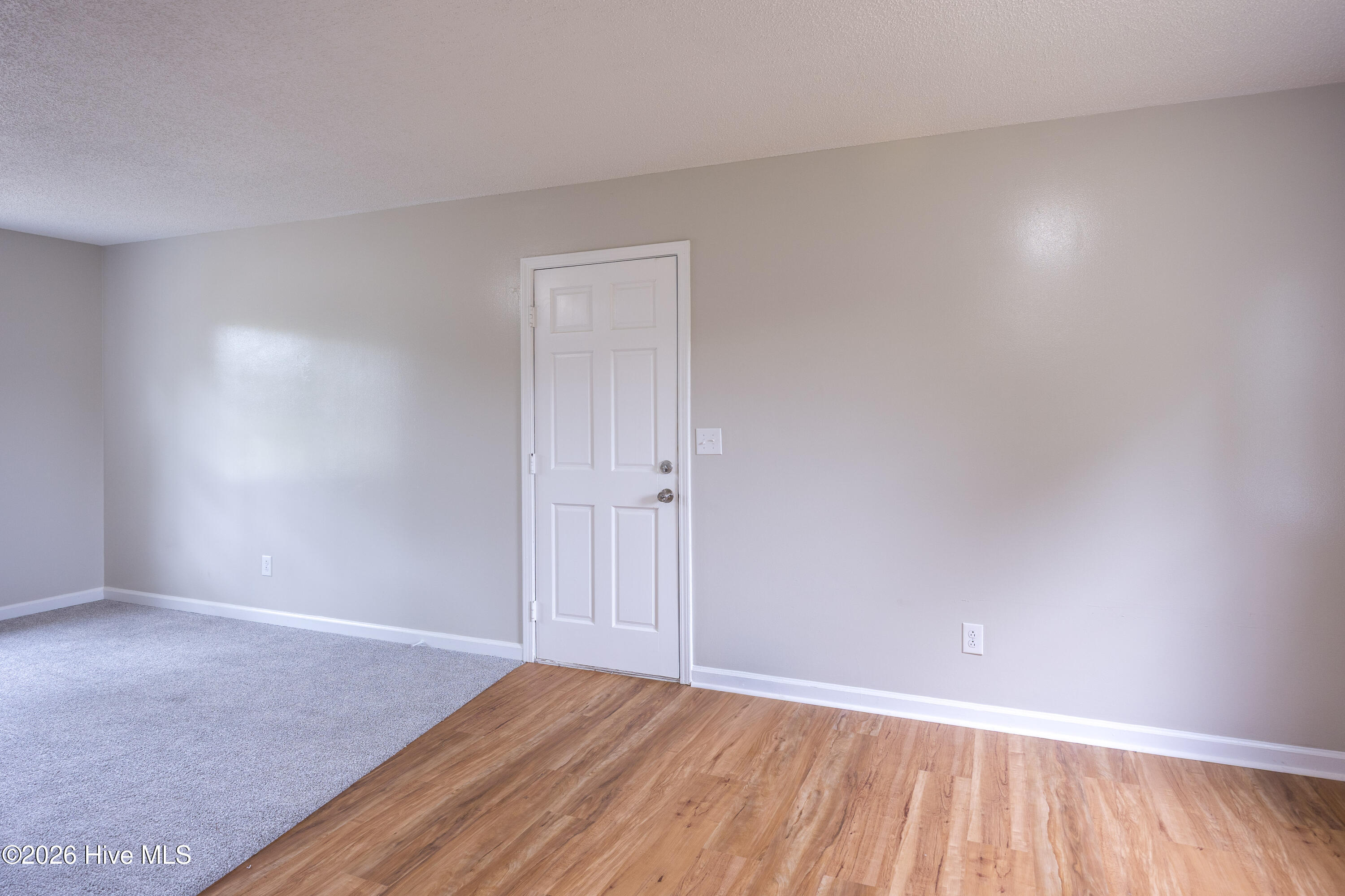 60 White Woods Road Property Photo 8