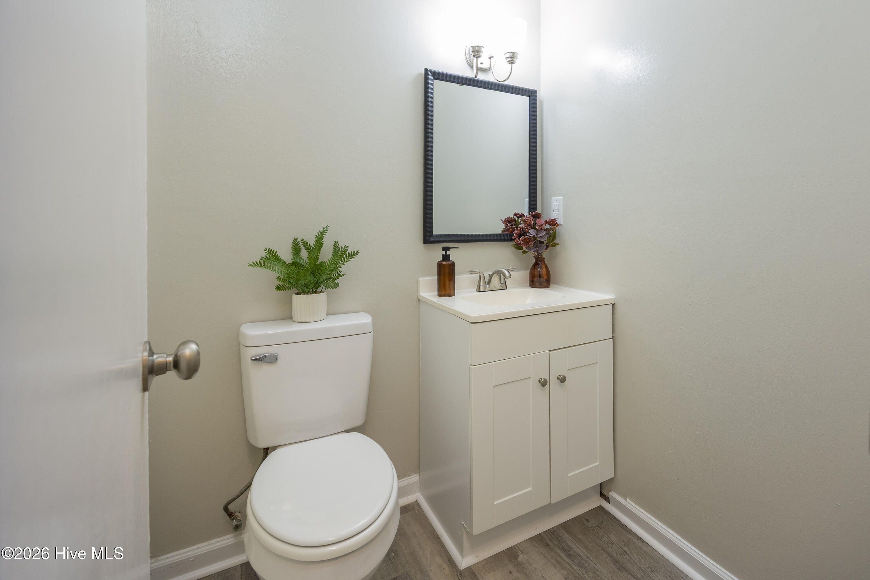 60 White Woods Road Property Photo 11