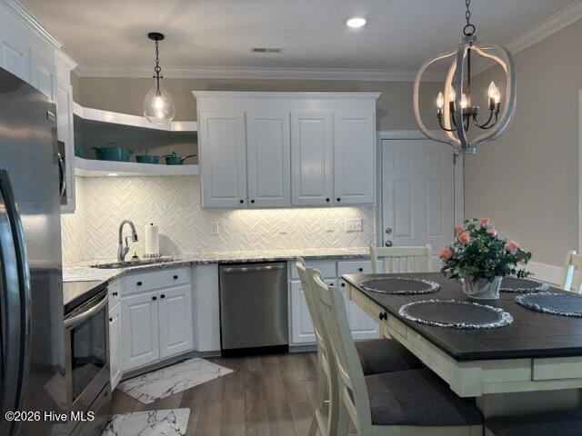 4005 Newby Road Property Photo 4