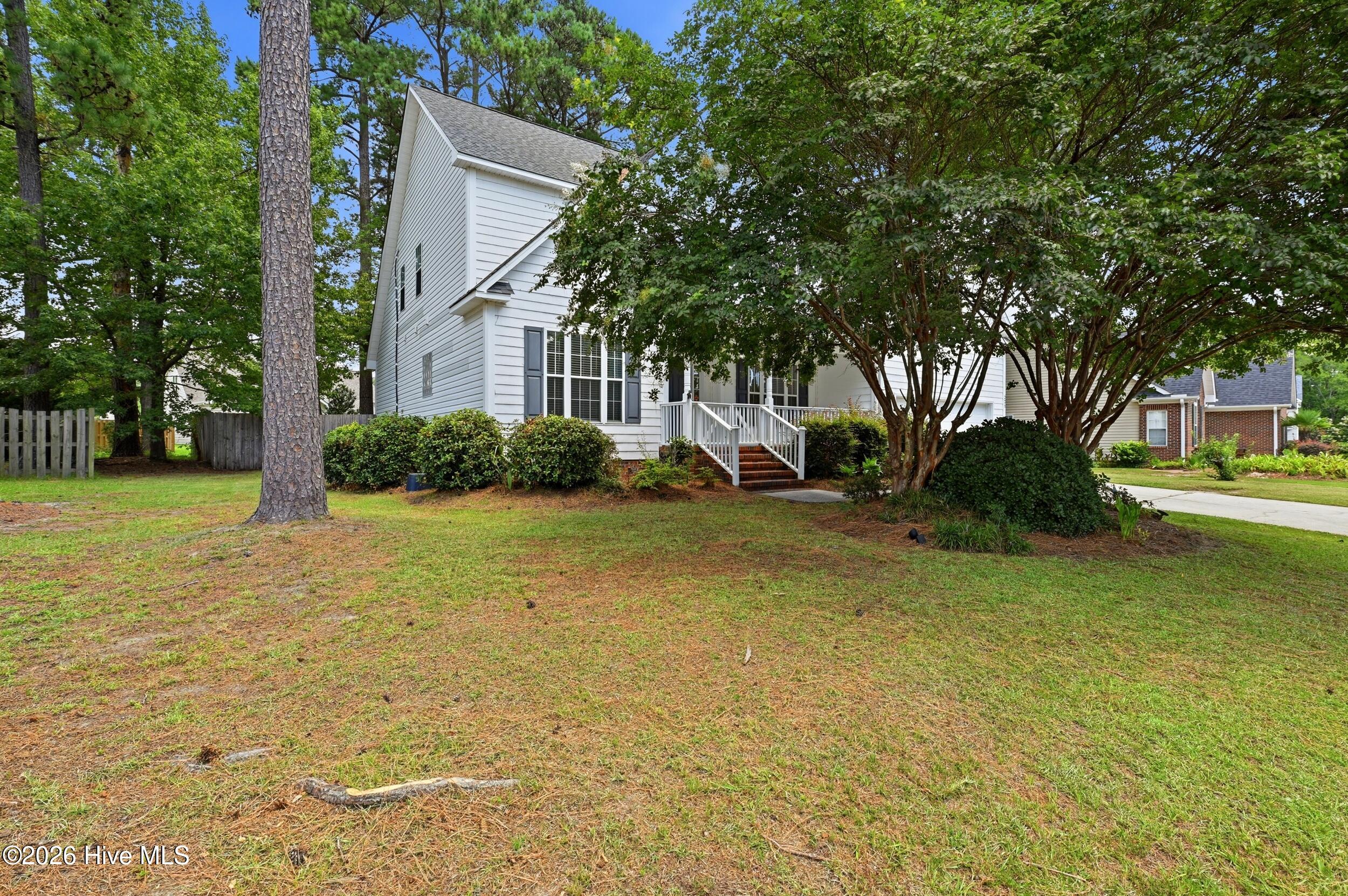 221 Windchime Drive Property Photo 11