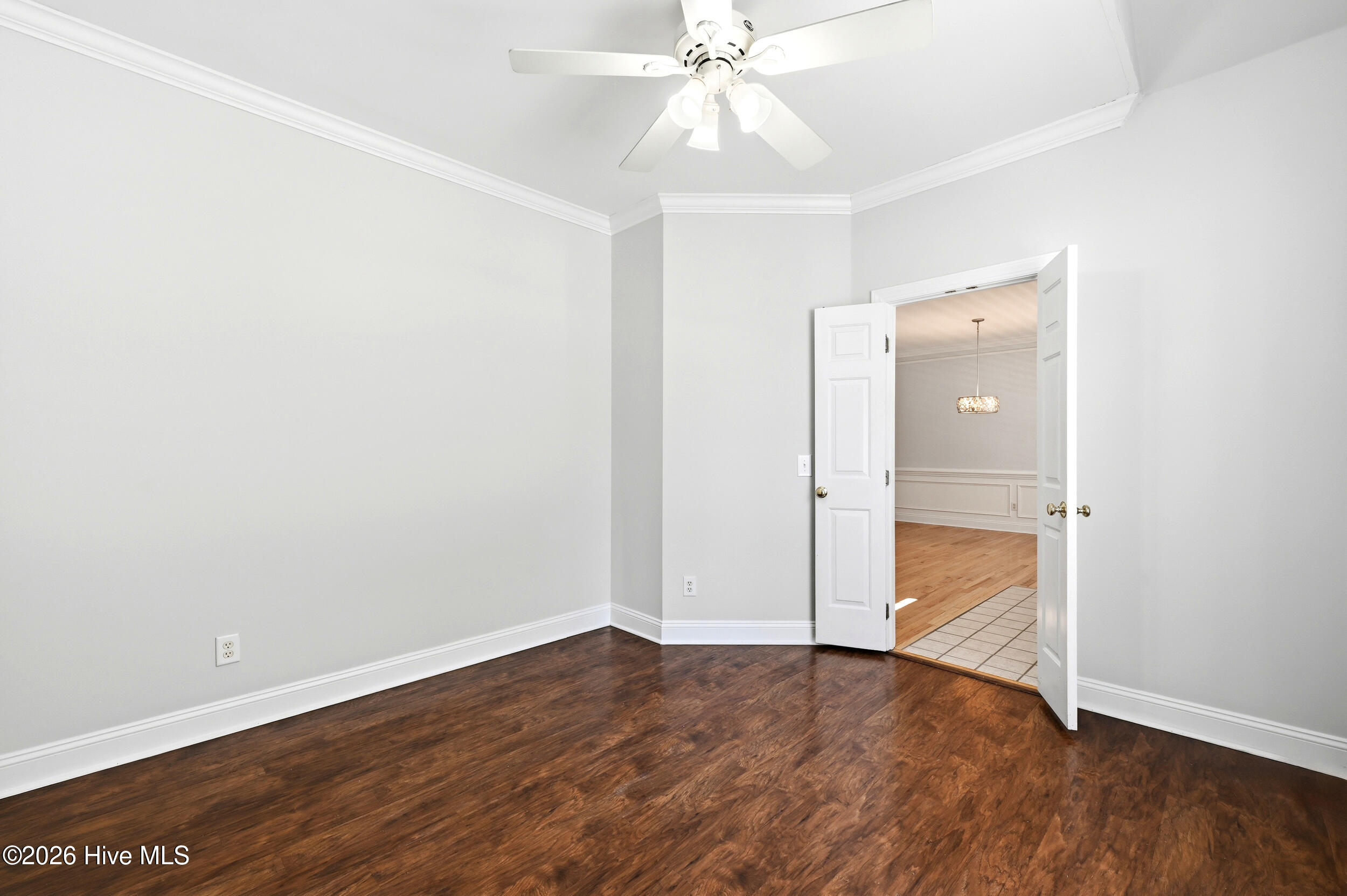 221 Windchime Drive Property Photo 28
