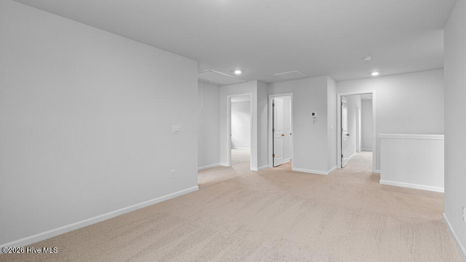 527 Ashley Run Property Photo 16