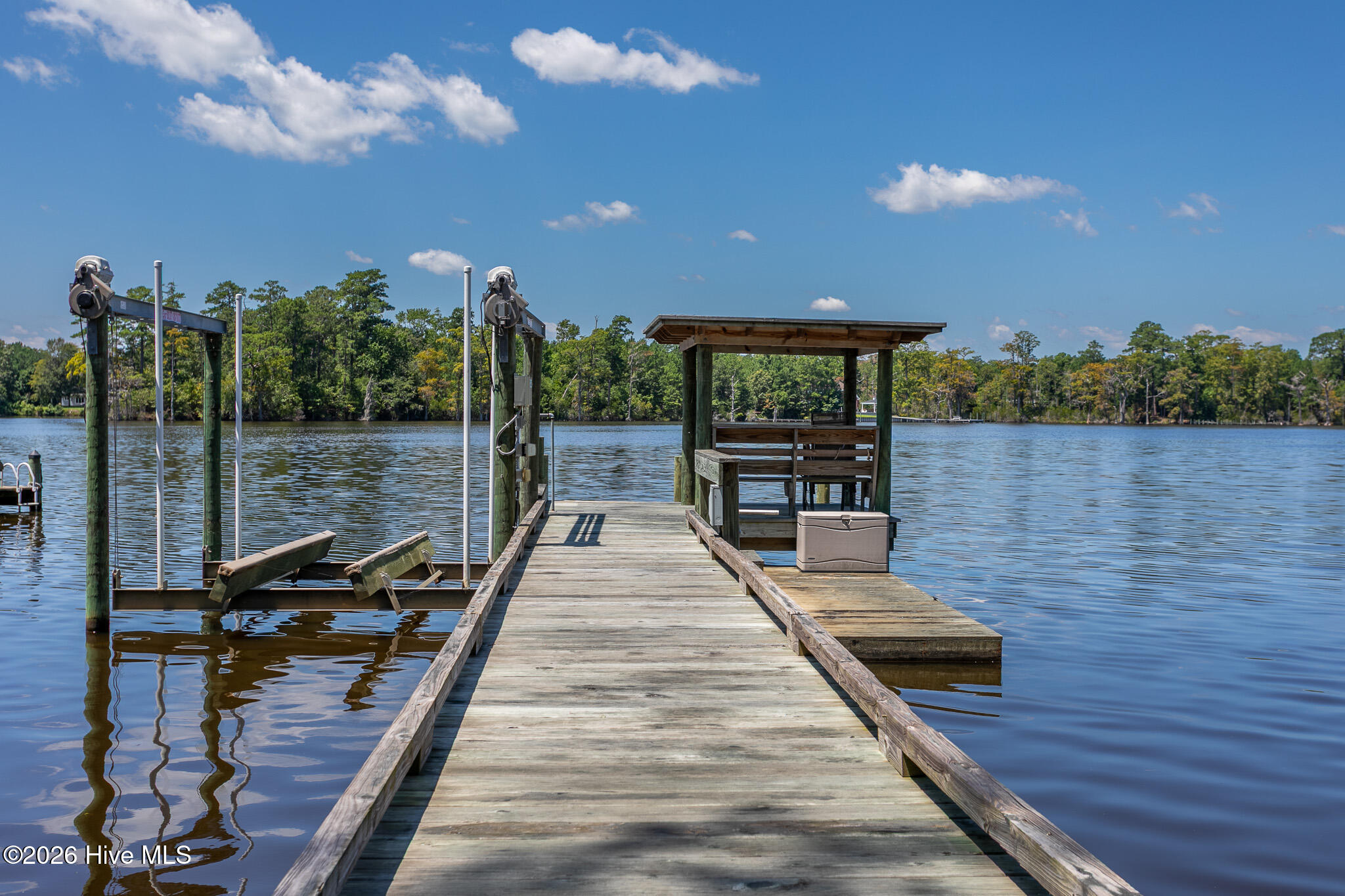 114 Robert Court Property Photo 16