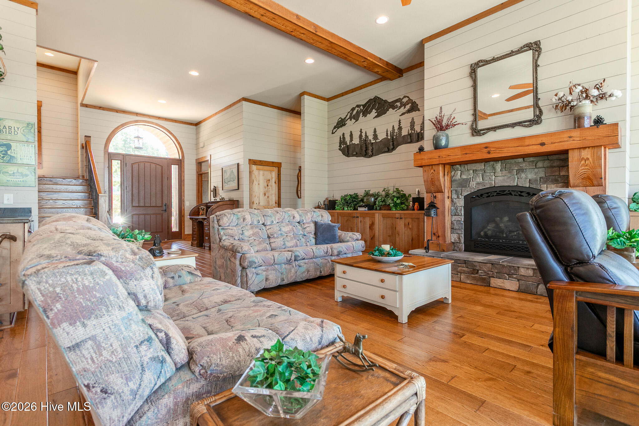 114 Robert Court Property Photo 27