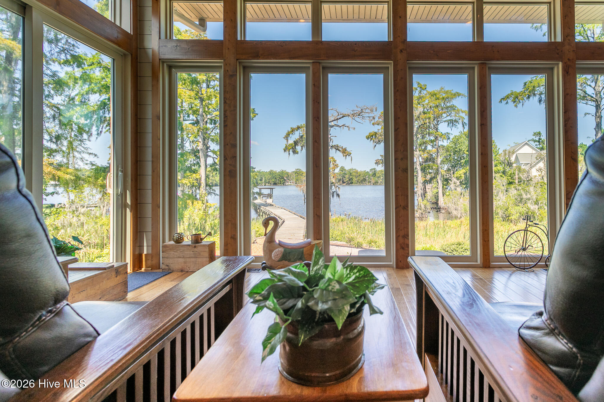 114 Robert Court Property Photo 33