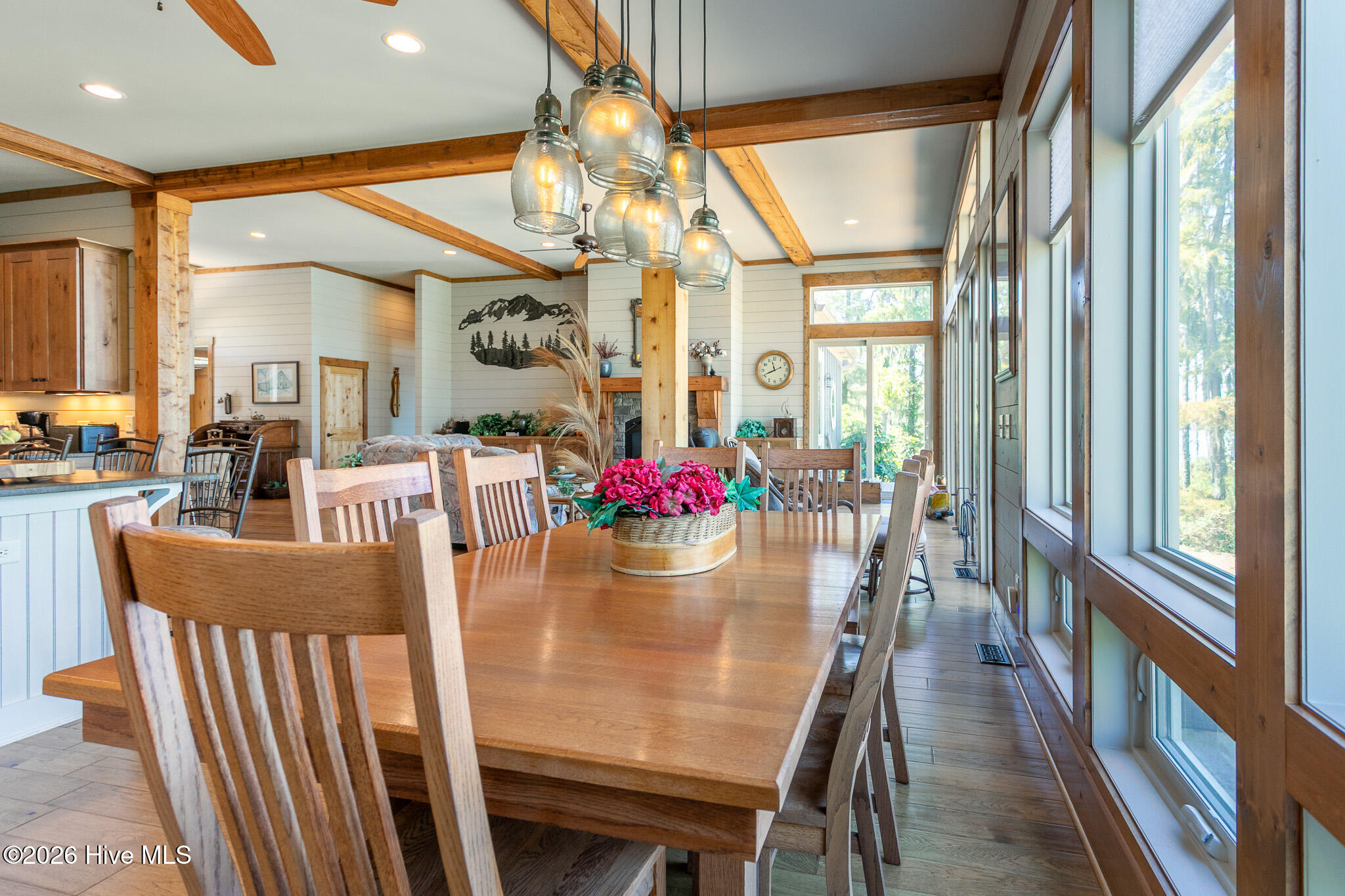 114 Robert Court Property Photo 37
