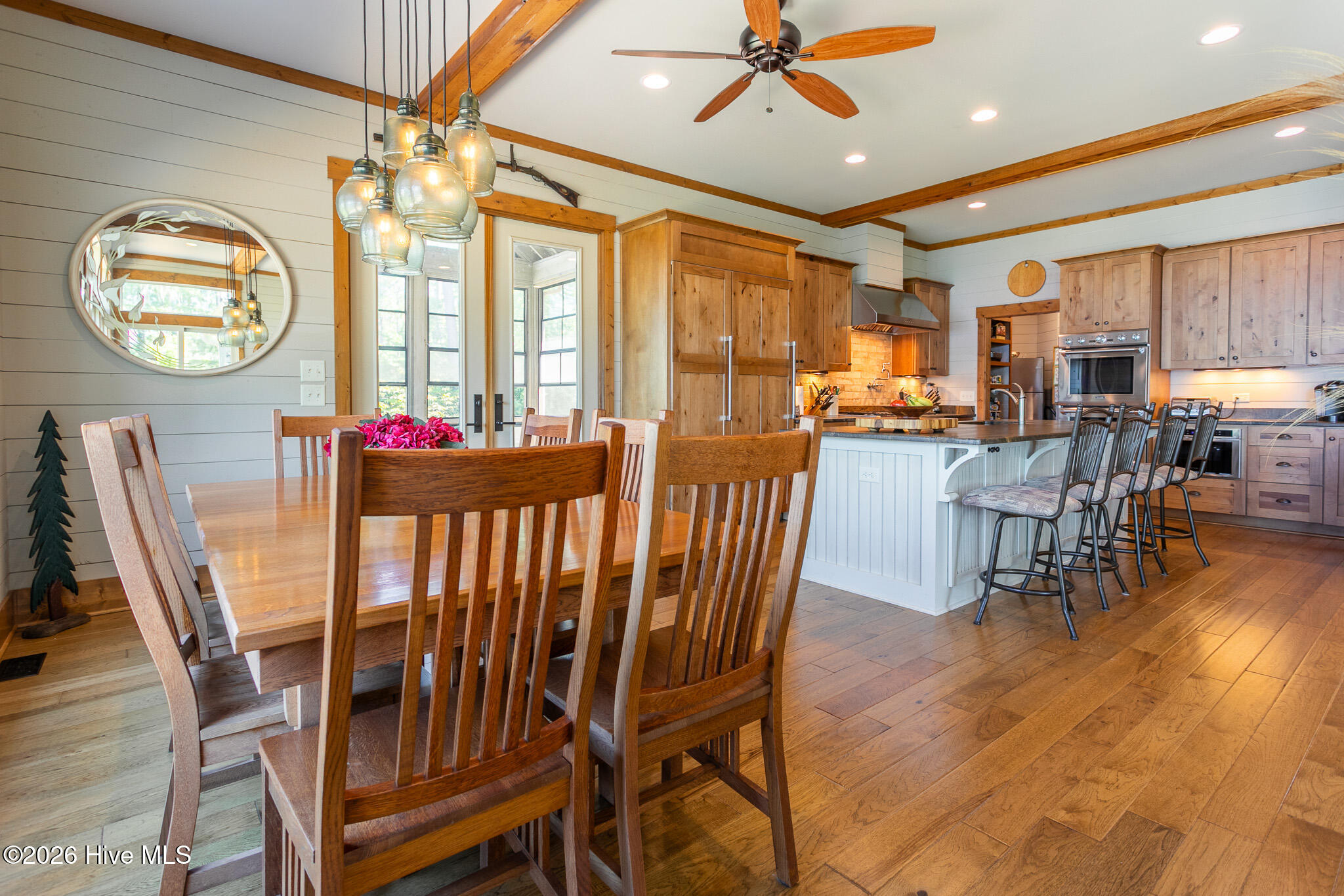 114 Robert Court Property Photo 38