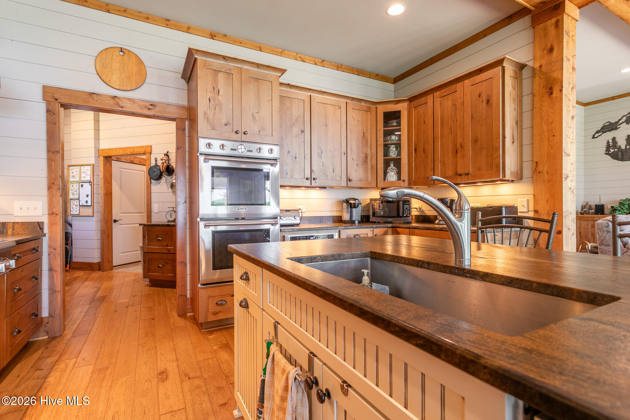 114 Robert Court Property Photo 43