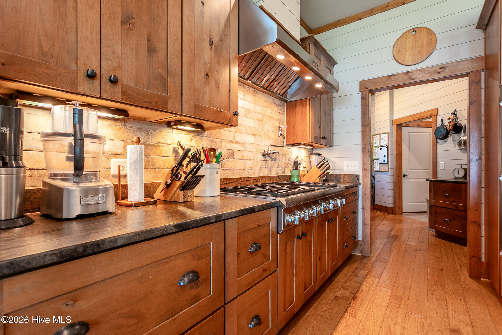 114 Robert Court Property Photo 44
