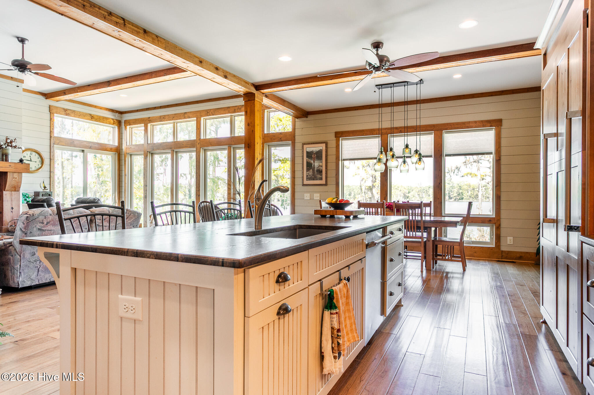 114 Robert Court Property Photo 46