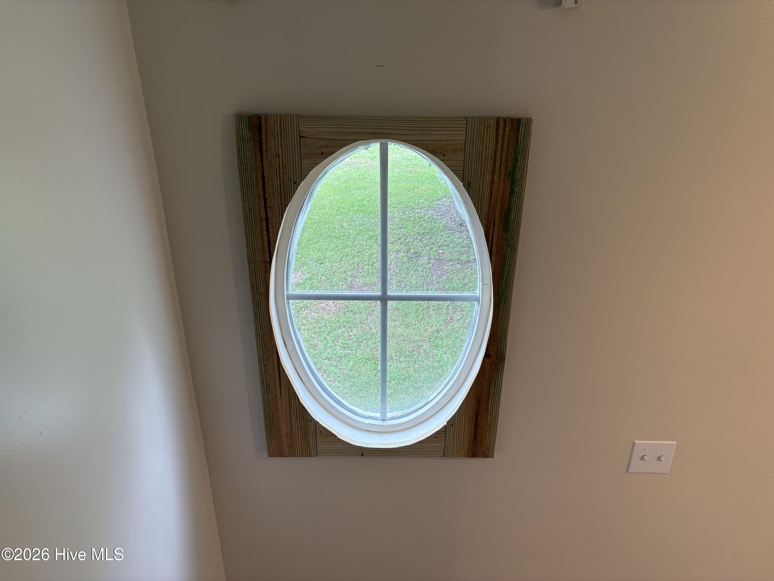 1054 Whitehall Road Property Photo 7