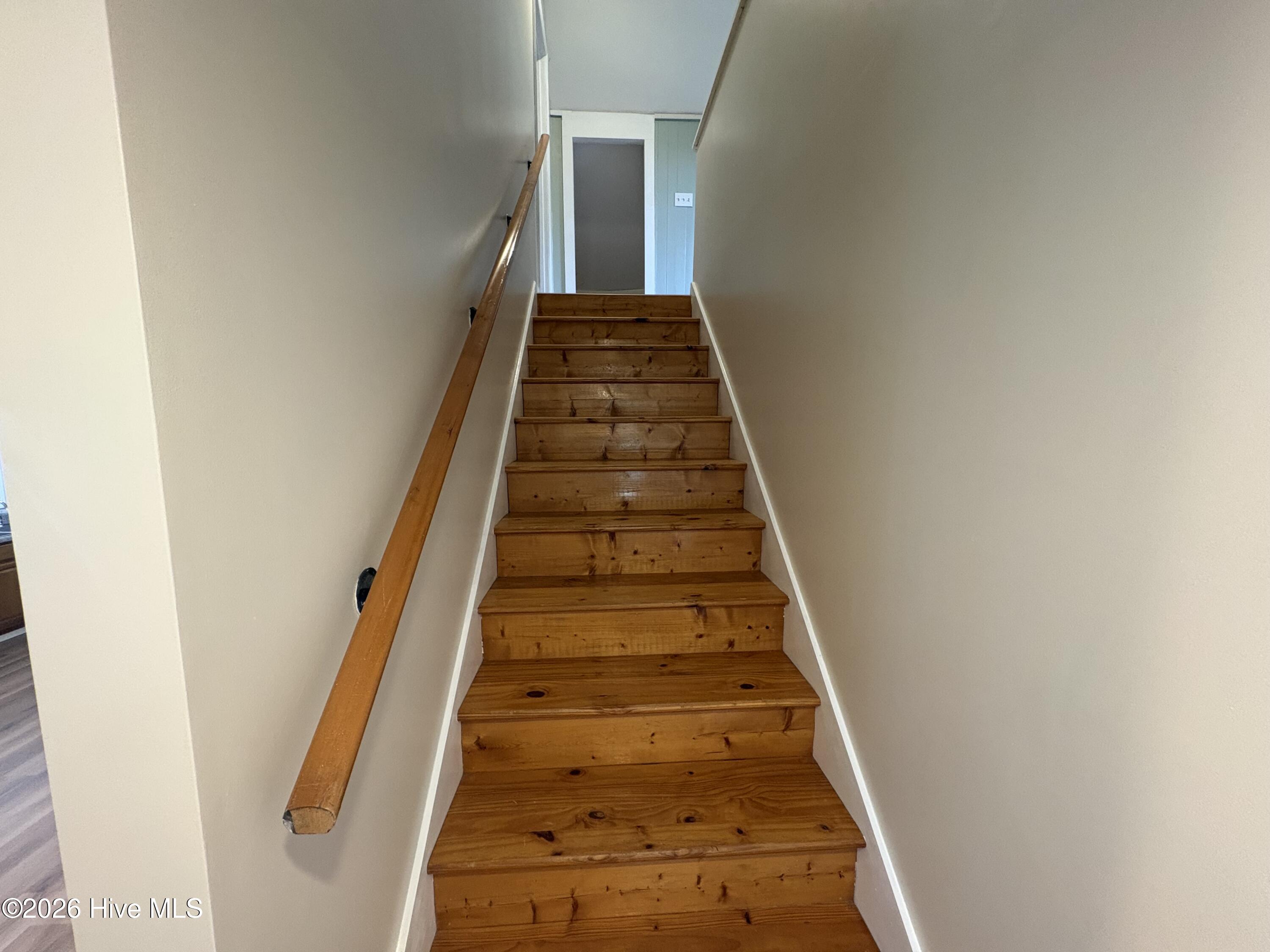 1054 Whitehall Road Property Photo 12