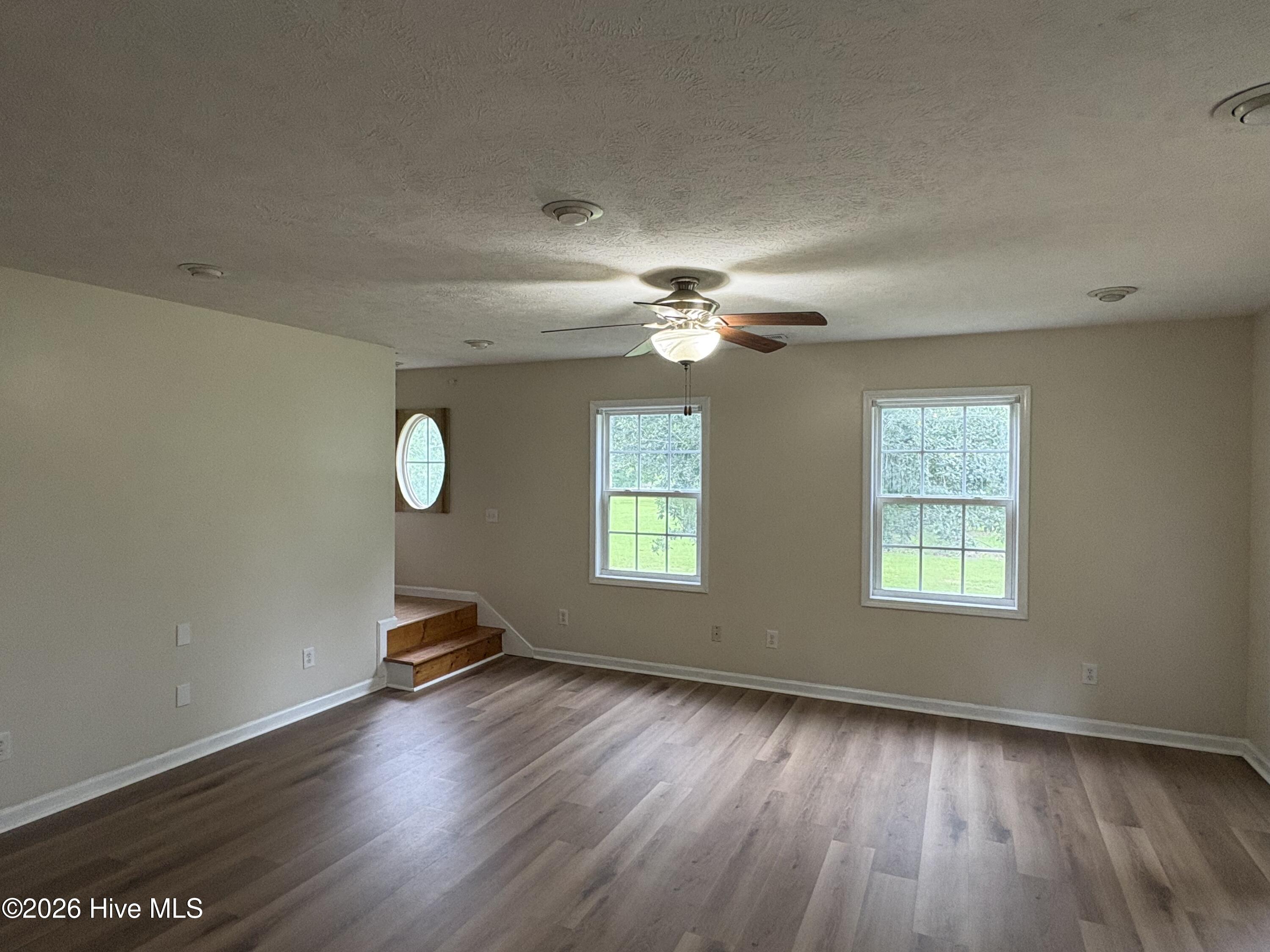 1054 Whitehall Road Property Photo 13