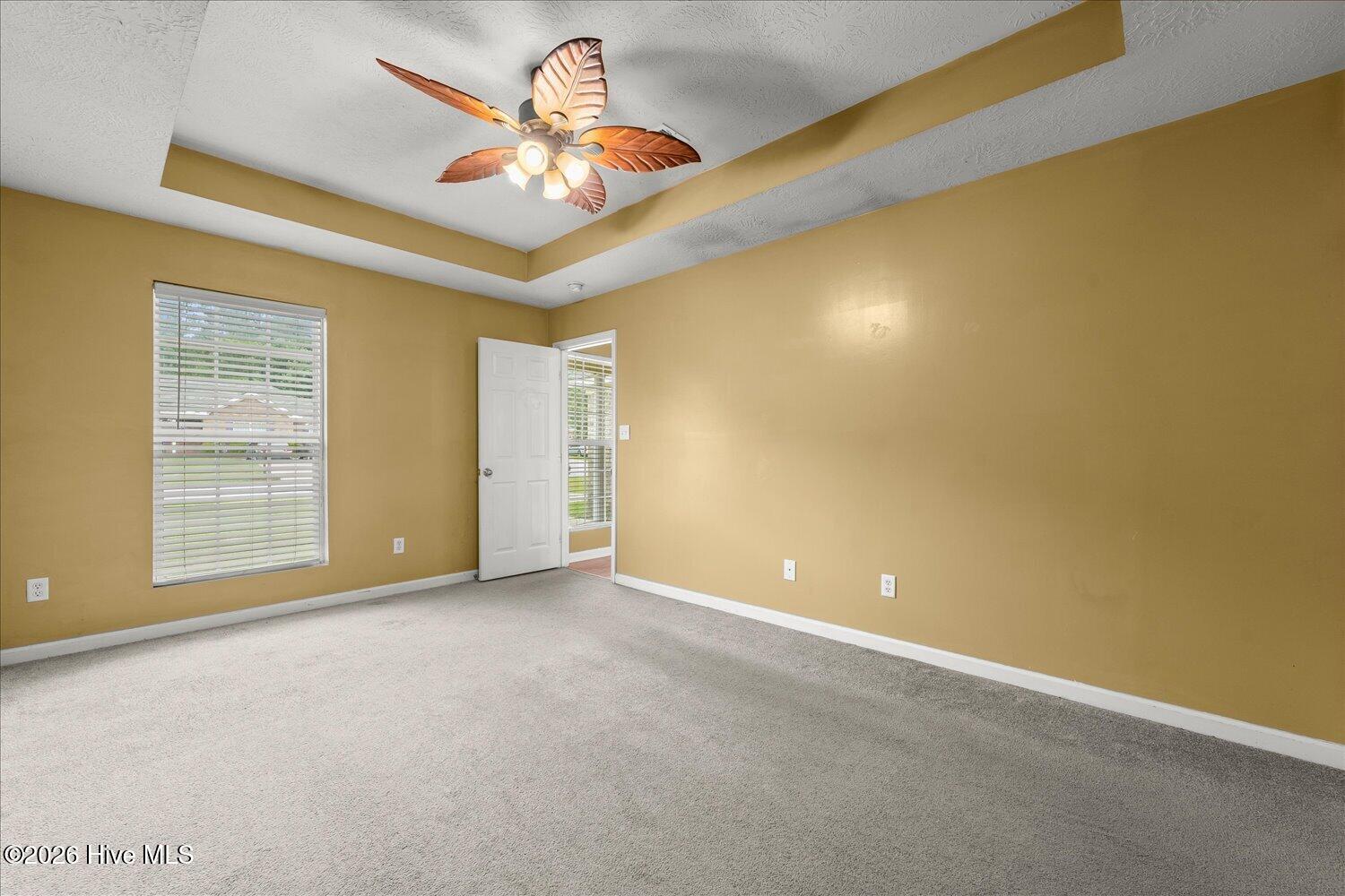 1748 Tamarind Way Property Photo 10