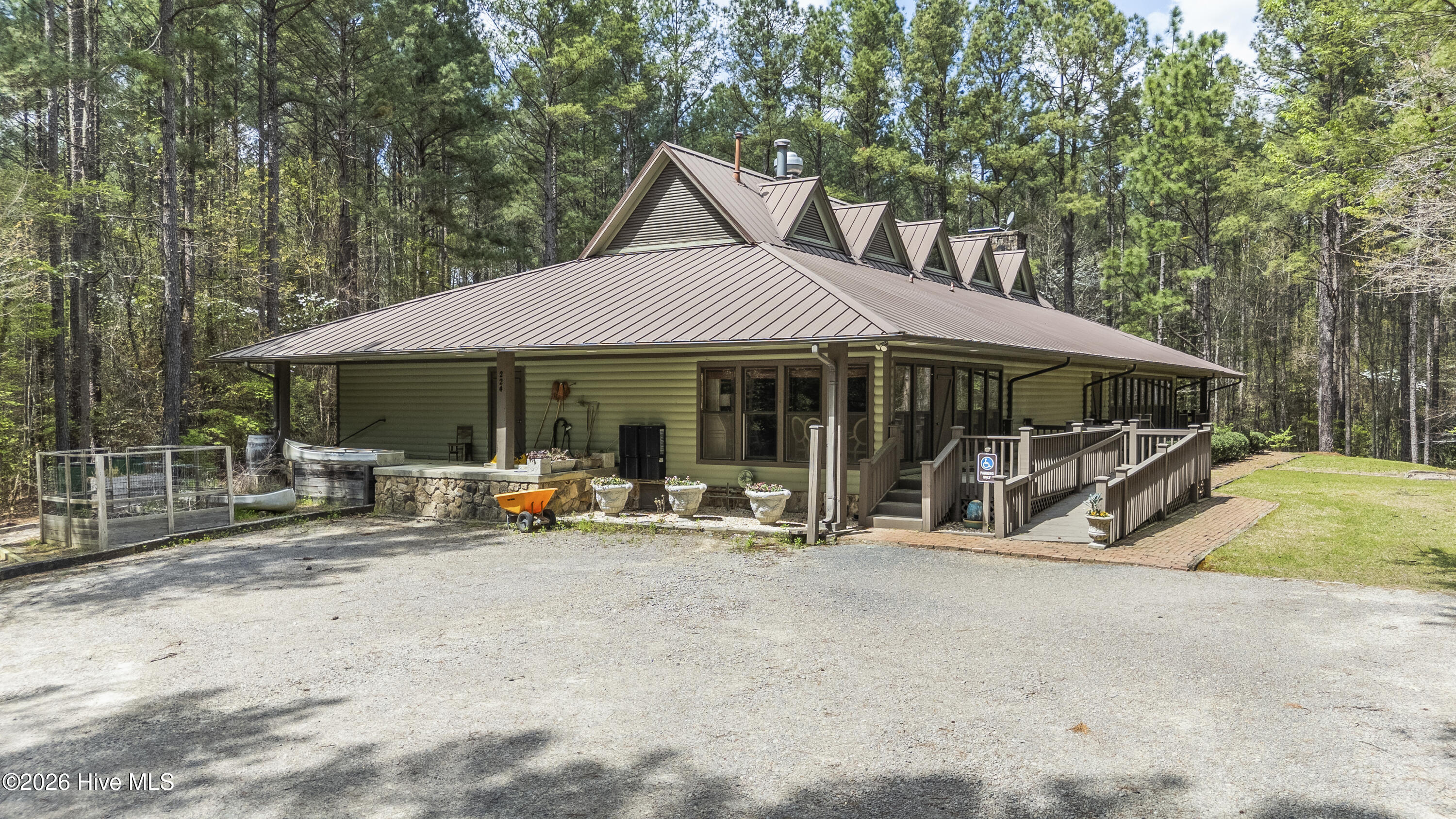 215 Cameron Camp Road Property Photo 26