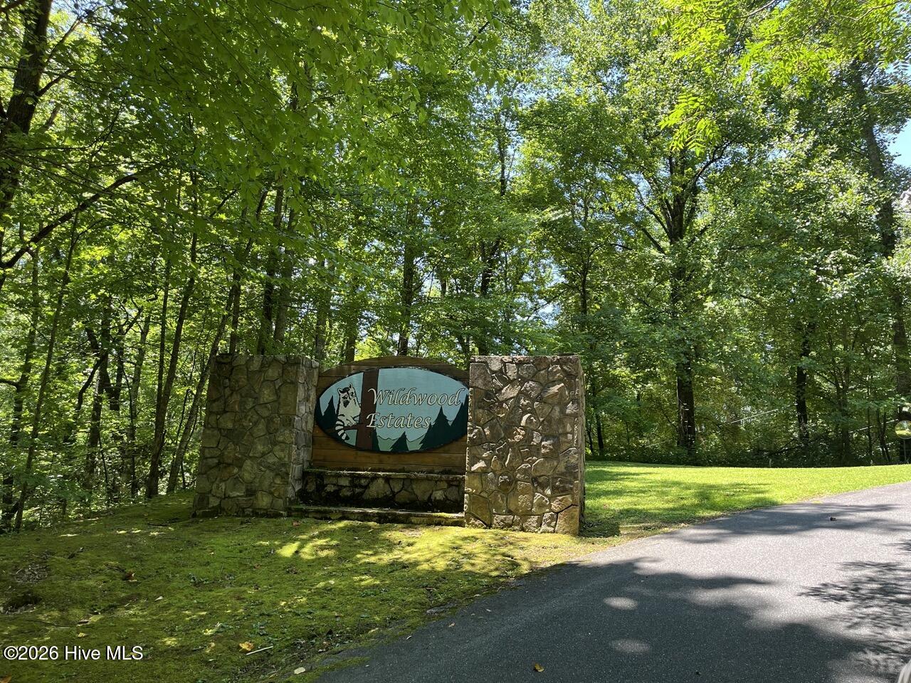 760 Cliff Top Trail Property Photo 12