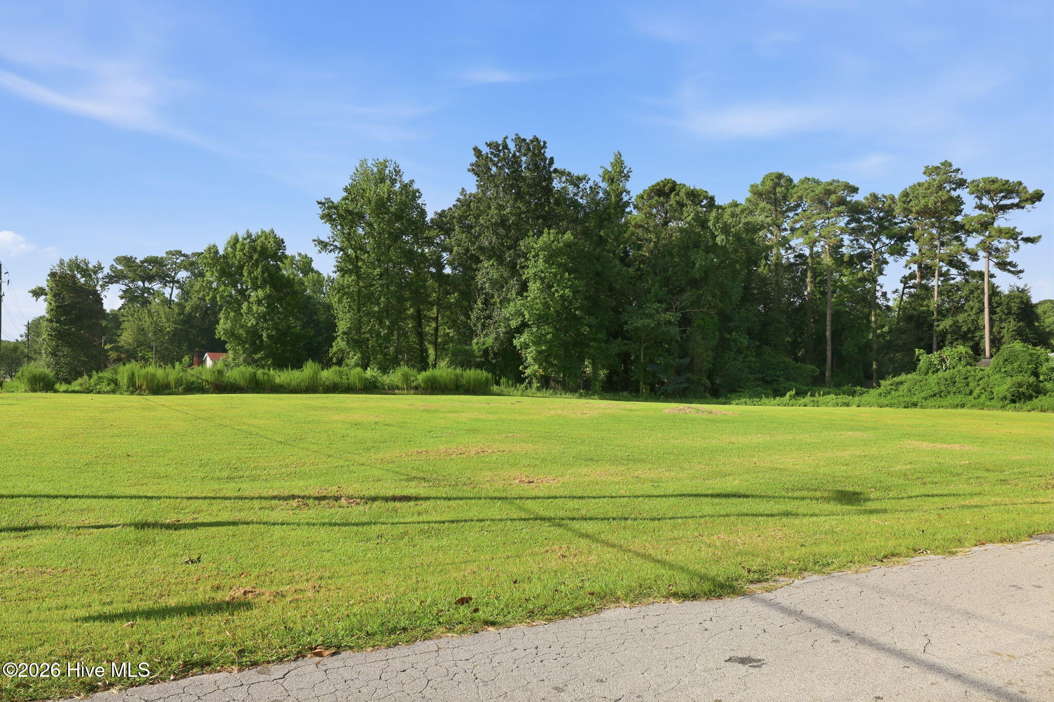 195 S Creek Drive Property Photo 1