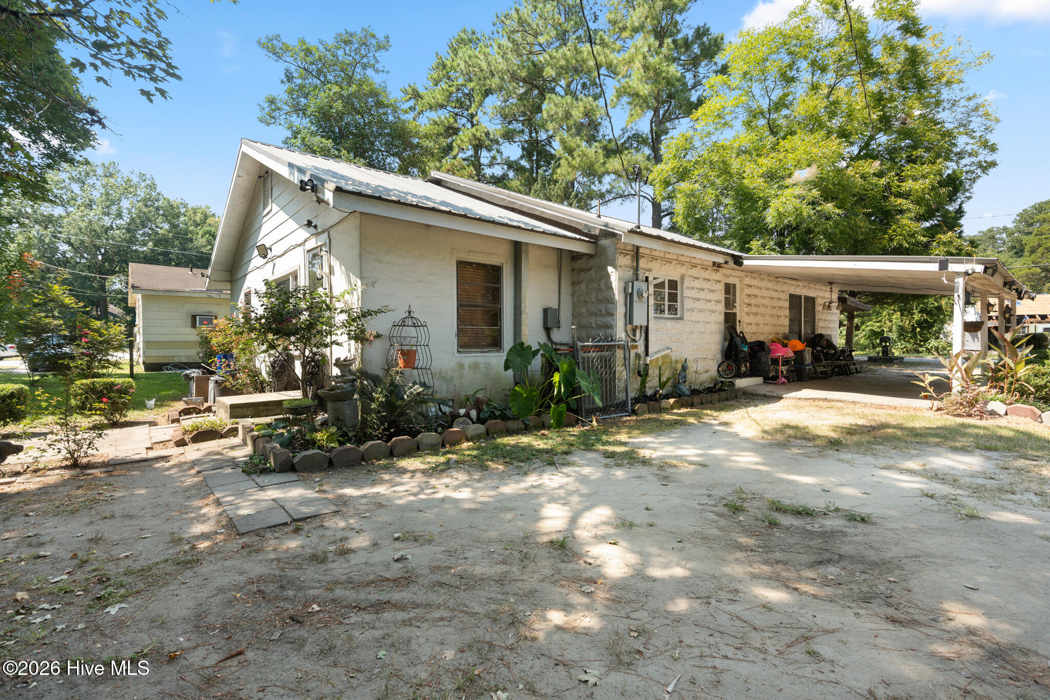 201 Lee's Mill Road Property Photo 3