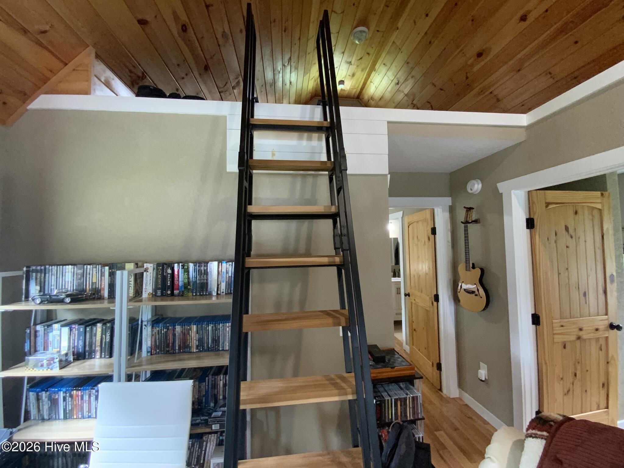 131 Lazy Bear Trail Property Photo 16