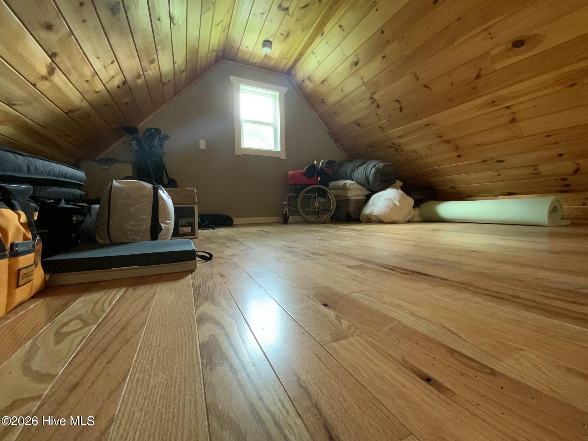 131 Lazy Bear Trail Property Photo 17