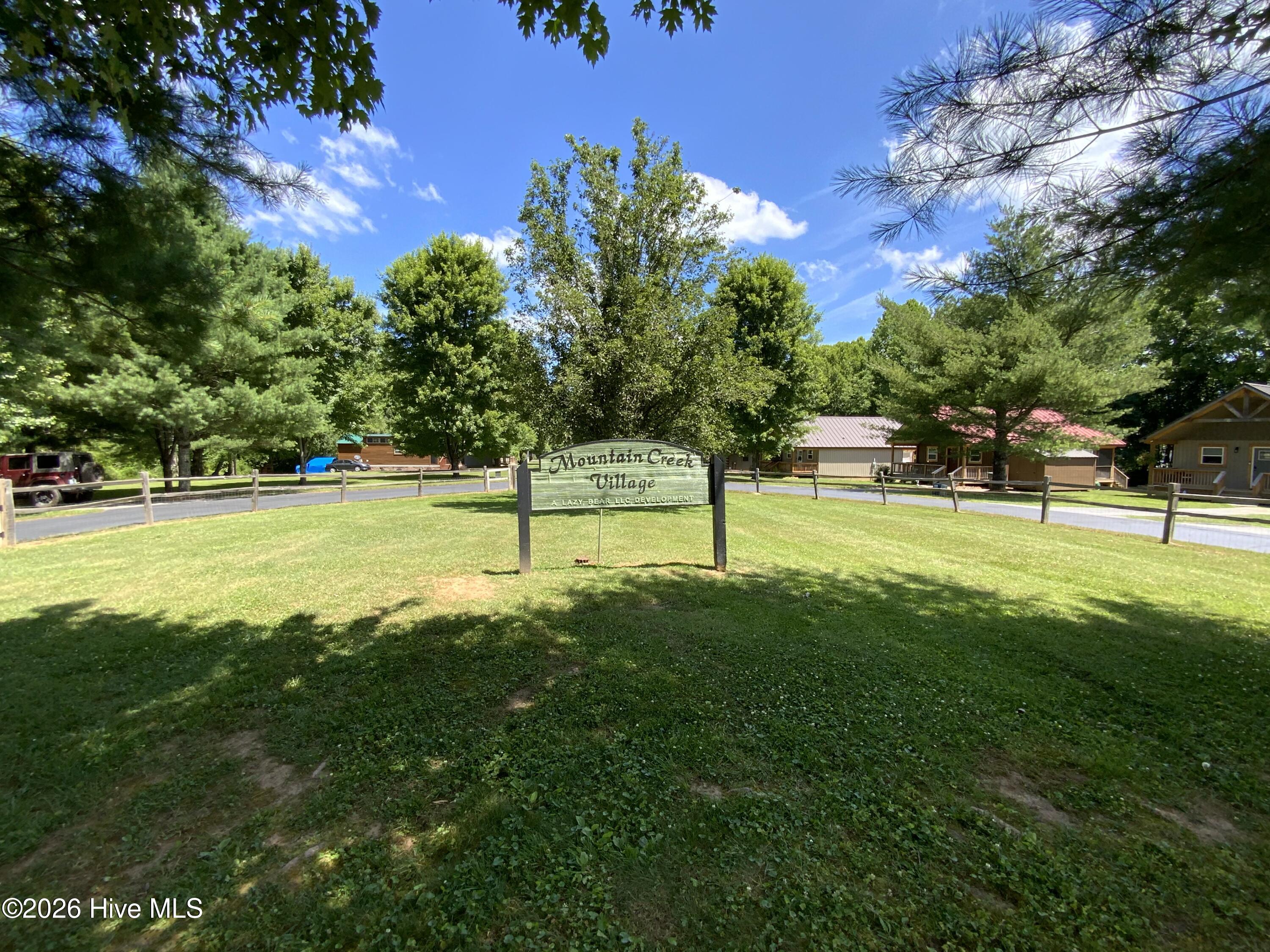 131 Lazy Bear Trail Property Photo 26
