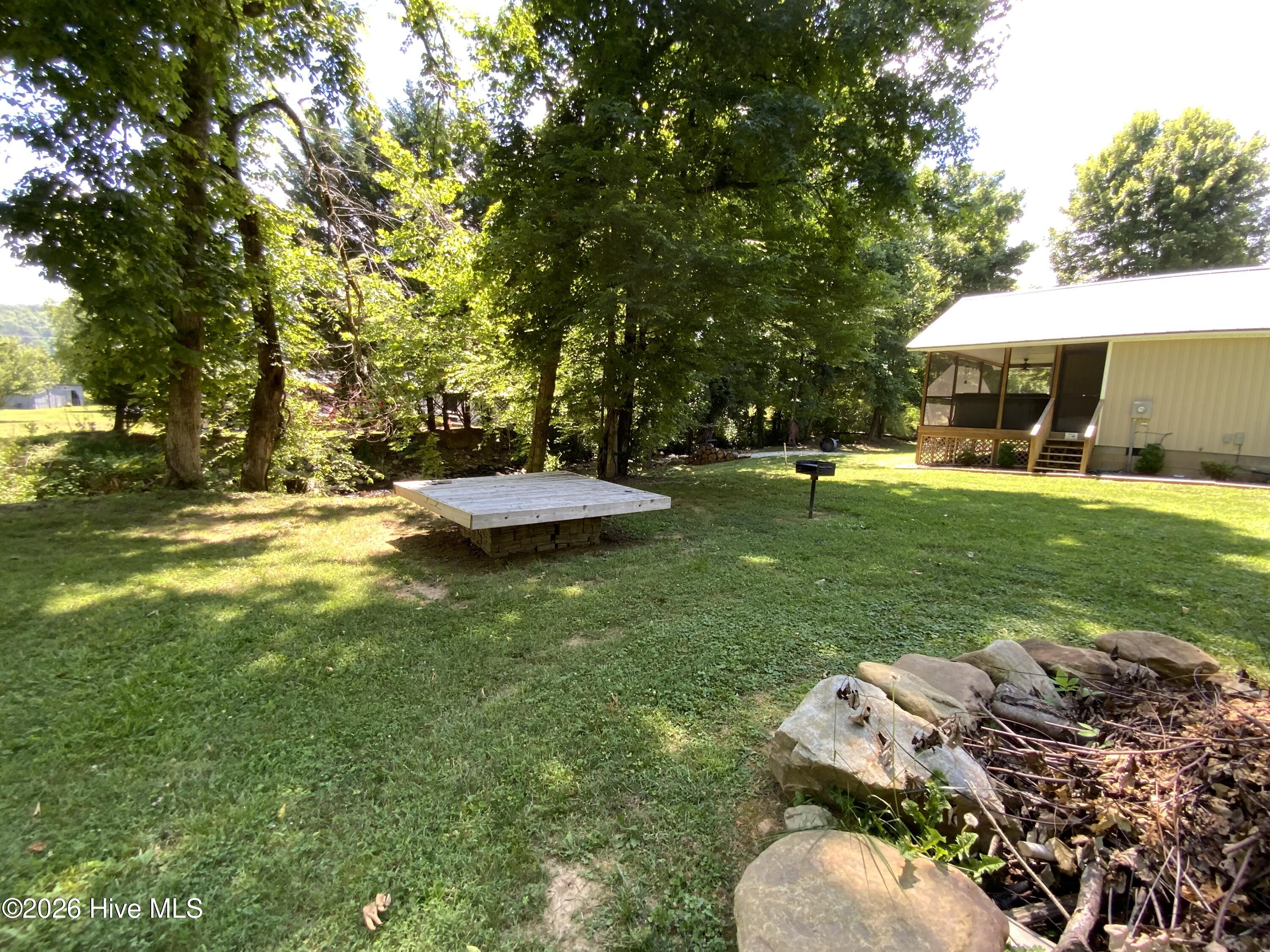 131 Lazy Bear Trail Property Photo 27