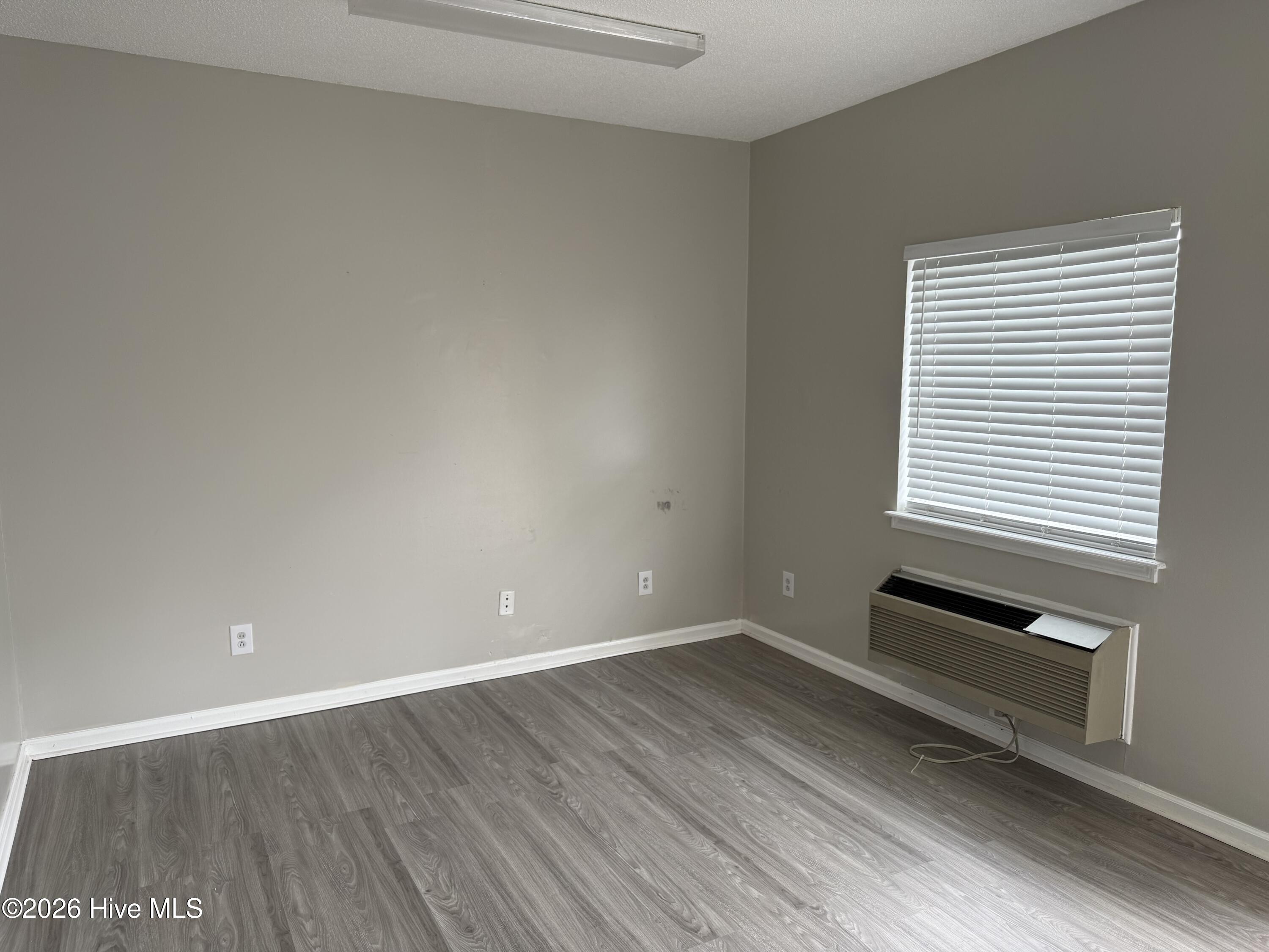 1257 Colony Drive Property Photo 2