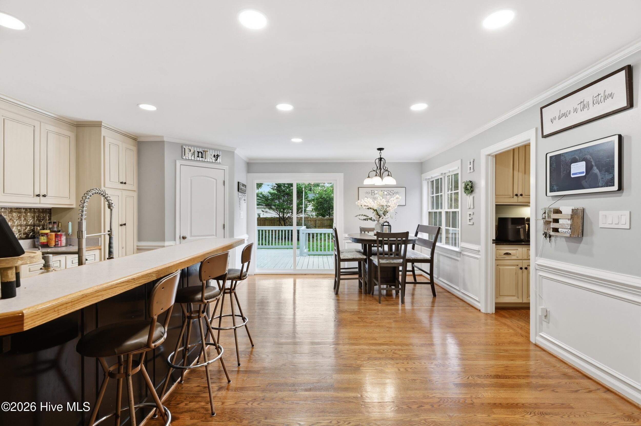 103 Wagon Circle Property Photo 14