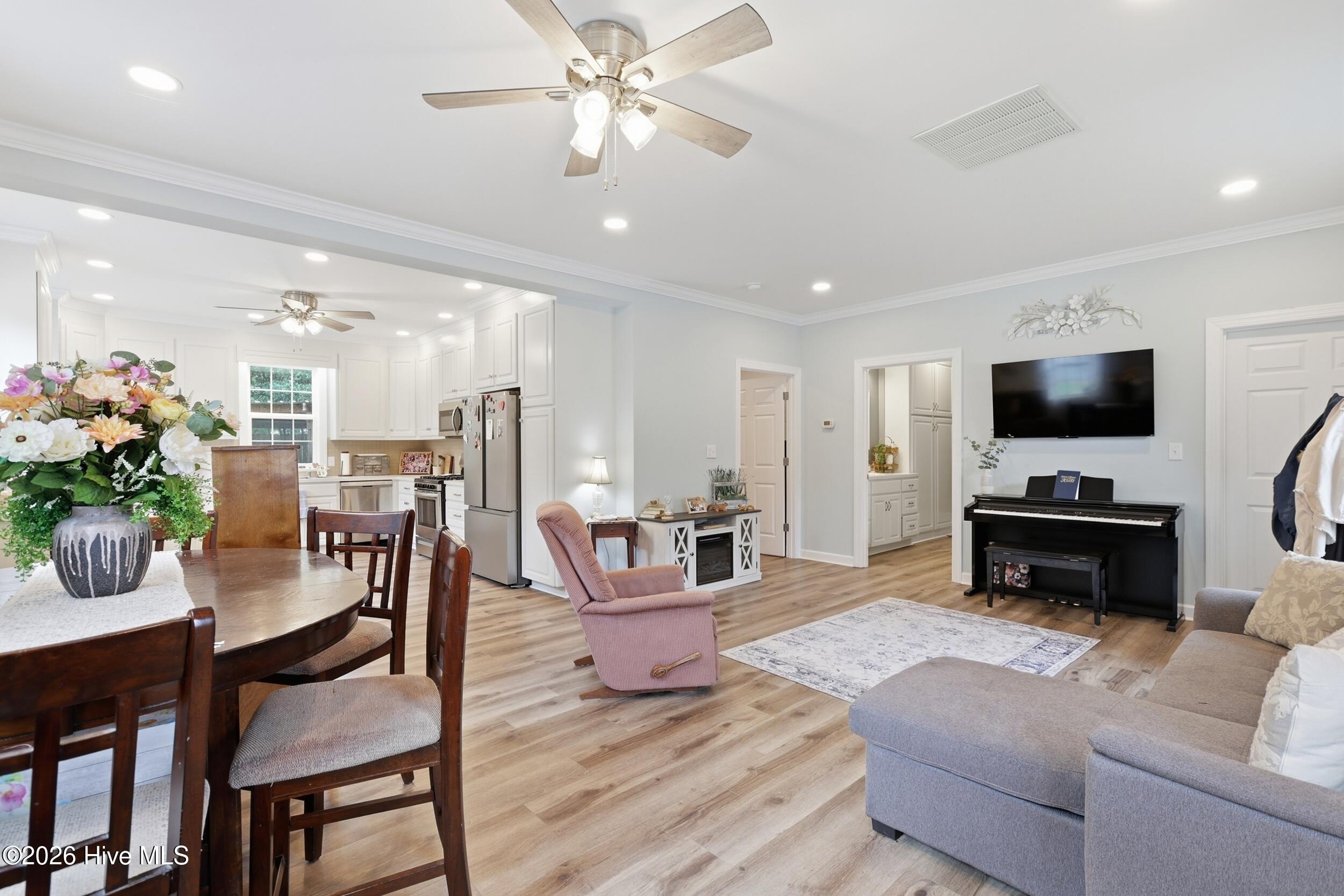 103 Wagon Circle Property Photo 44