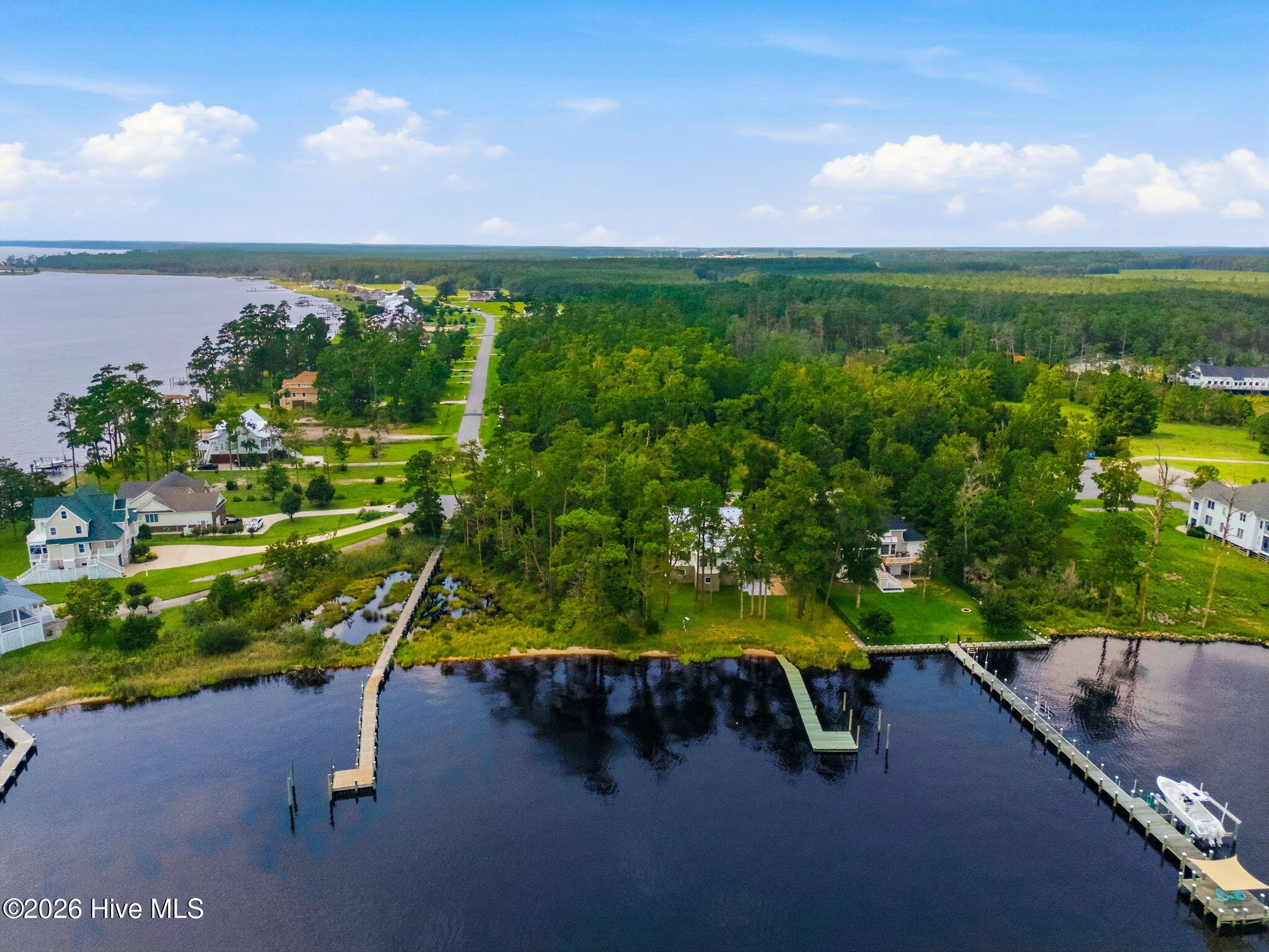 Lot 6 6 Commodore Point Property Photo 4