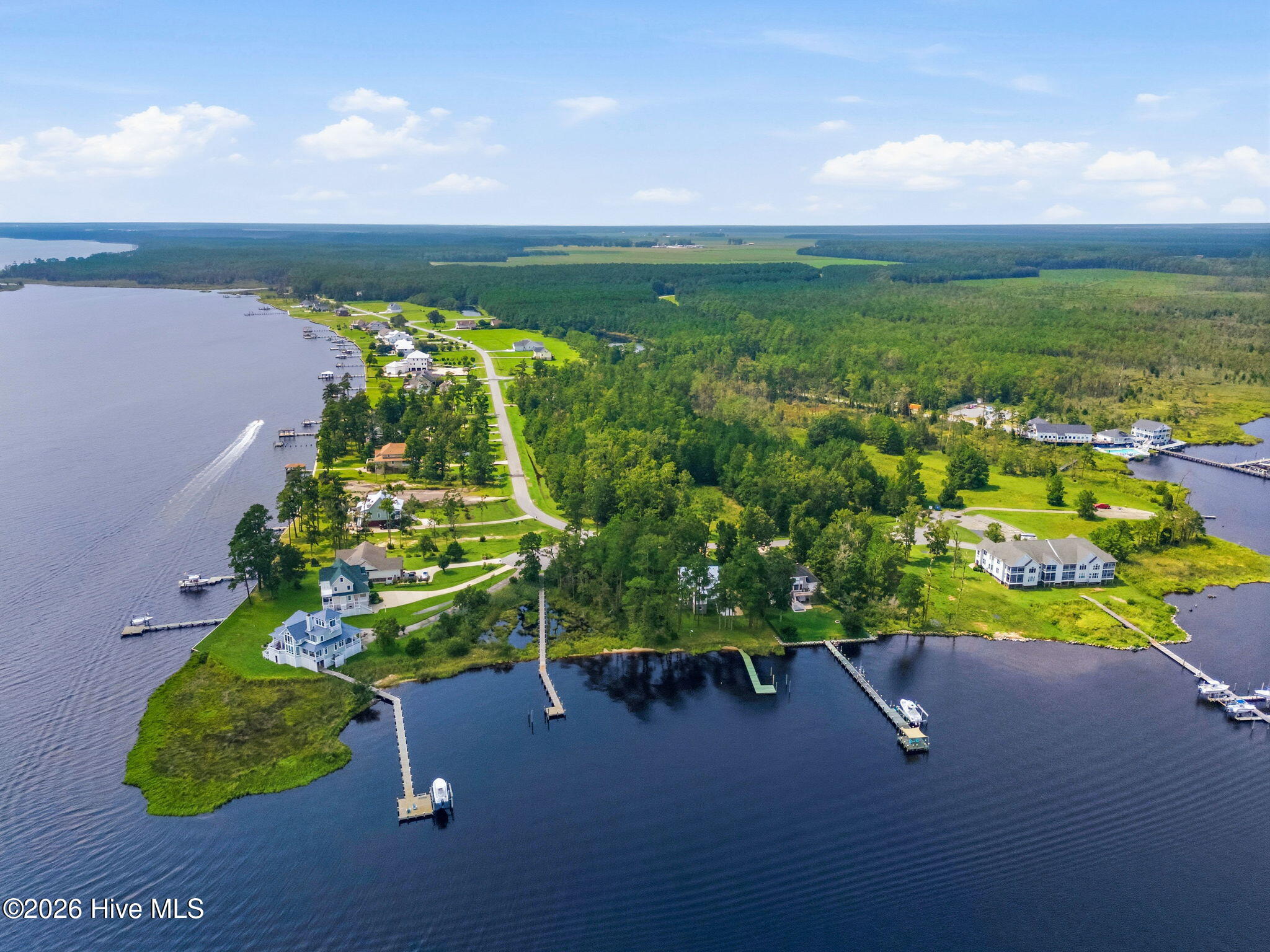 Lot 6 6 Commodore Point Property Photo 8