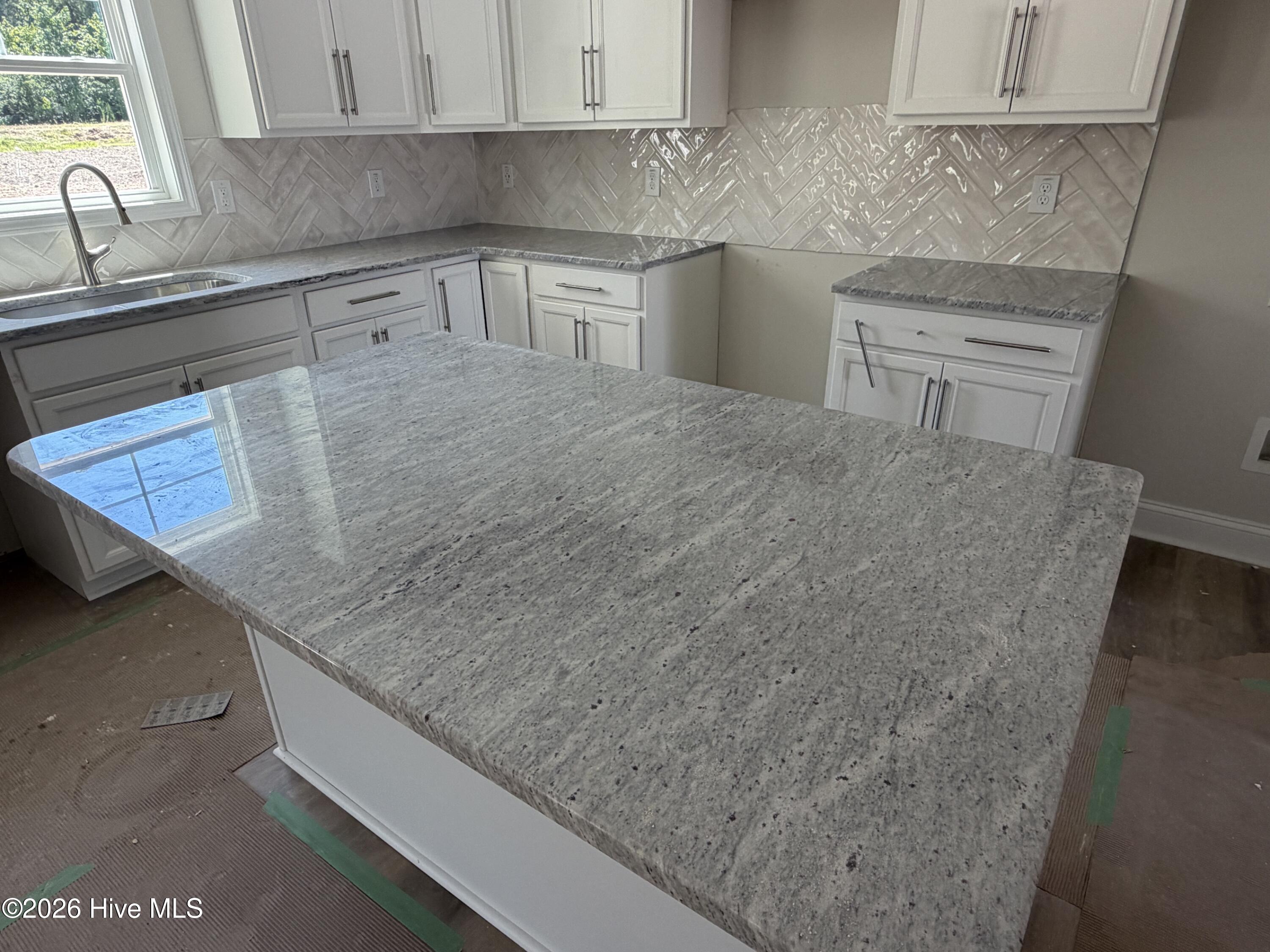 347 Thorntons Creek Drive Property Photo 7