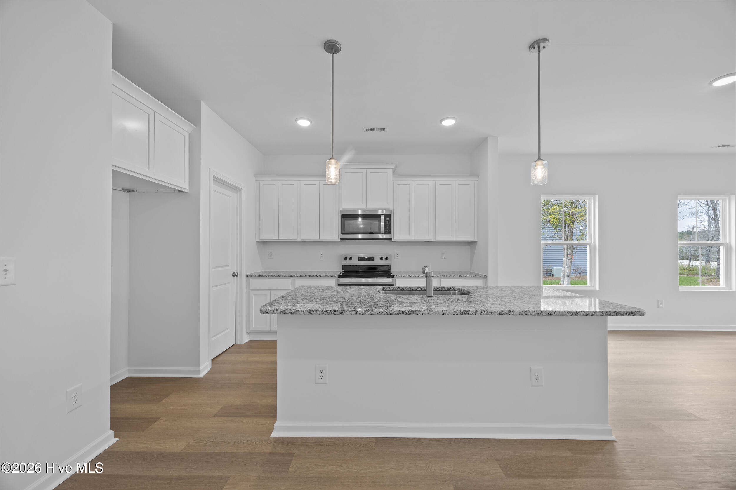 1019 Lake House Road 92 Property Photo 6
