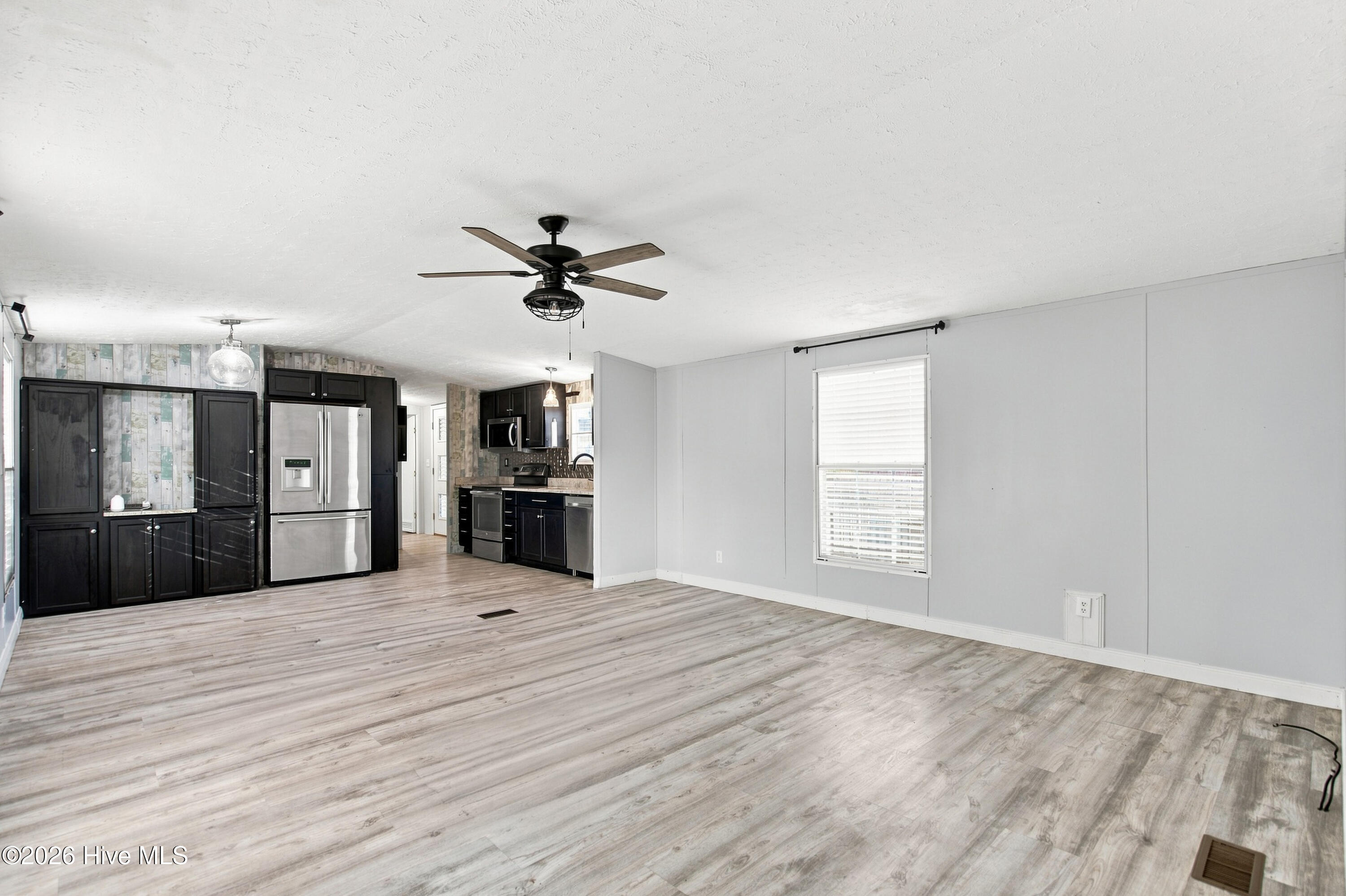6110 Gordon Road Property Photo 6
