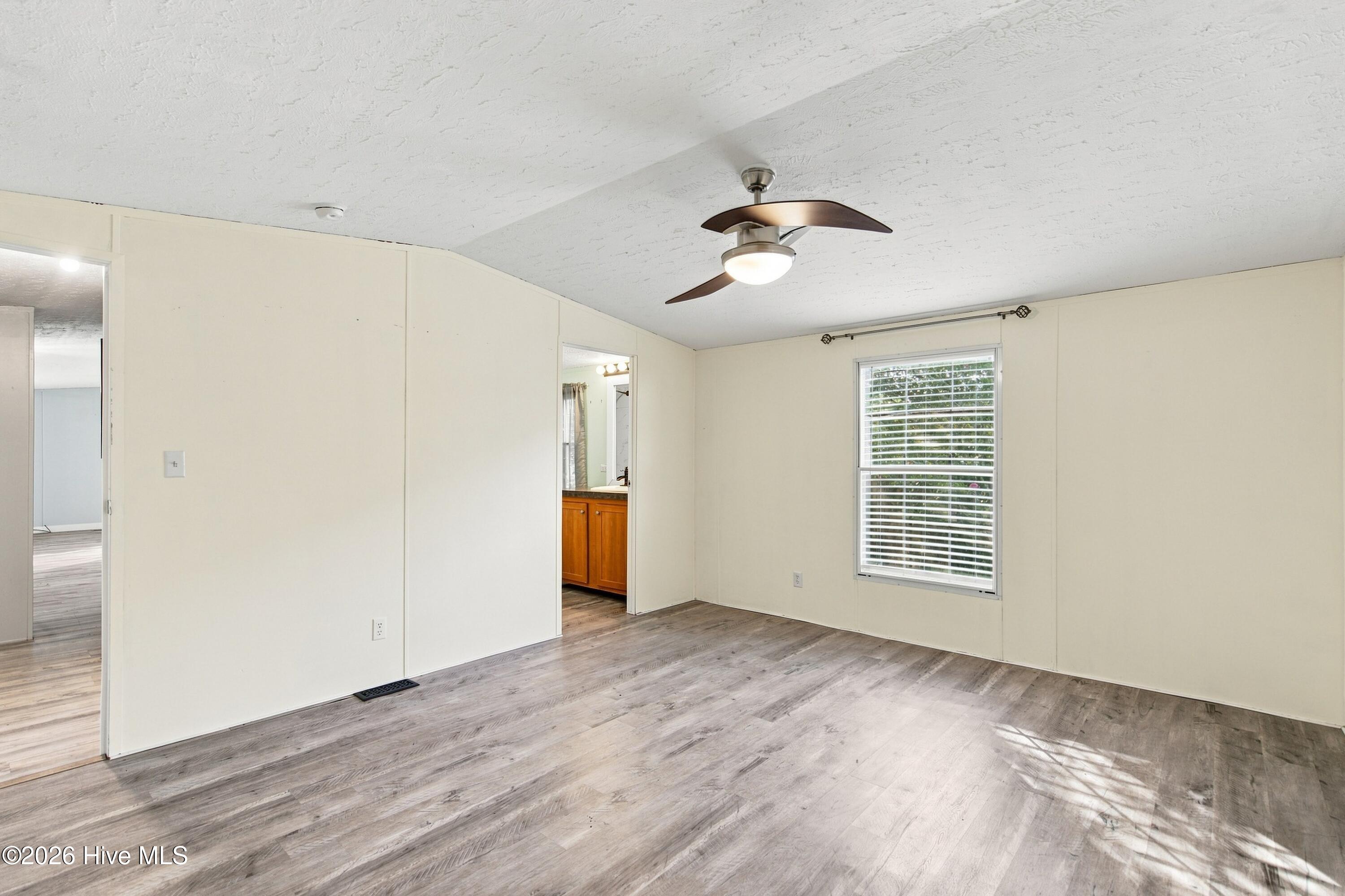 6110 Gordon Road Property Photo 17