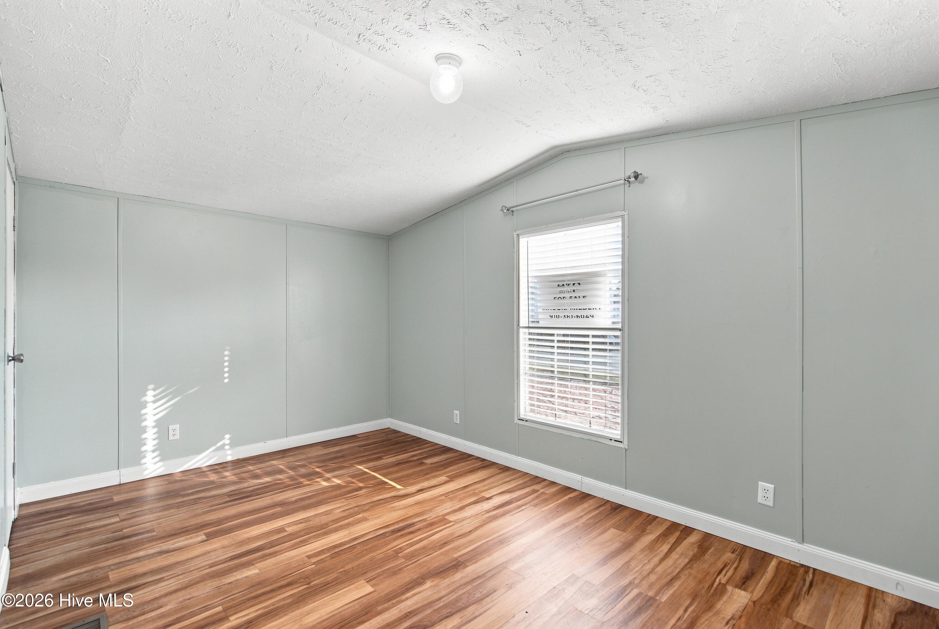 6110 Gordon Road Property Photo 25