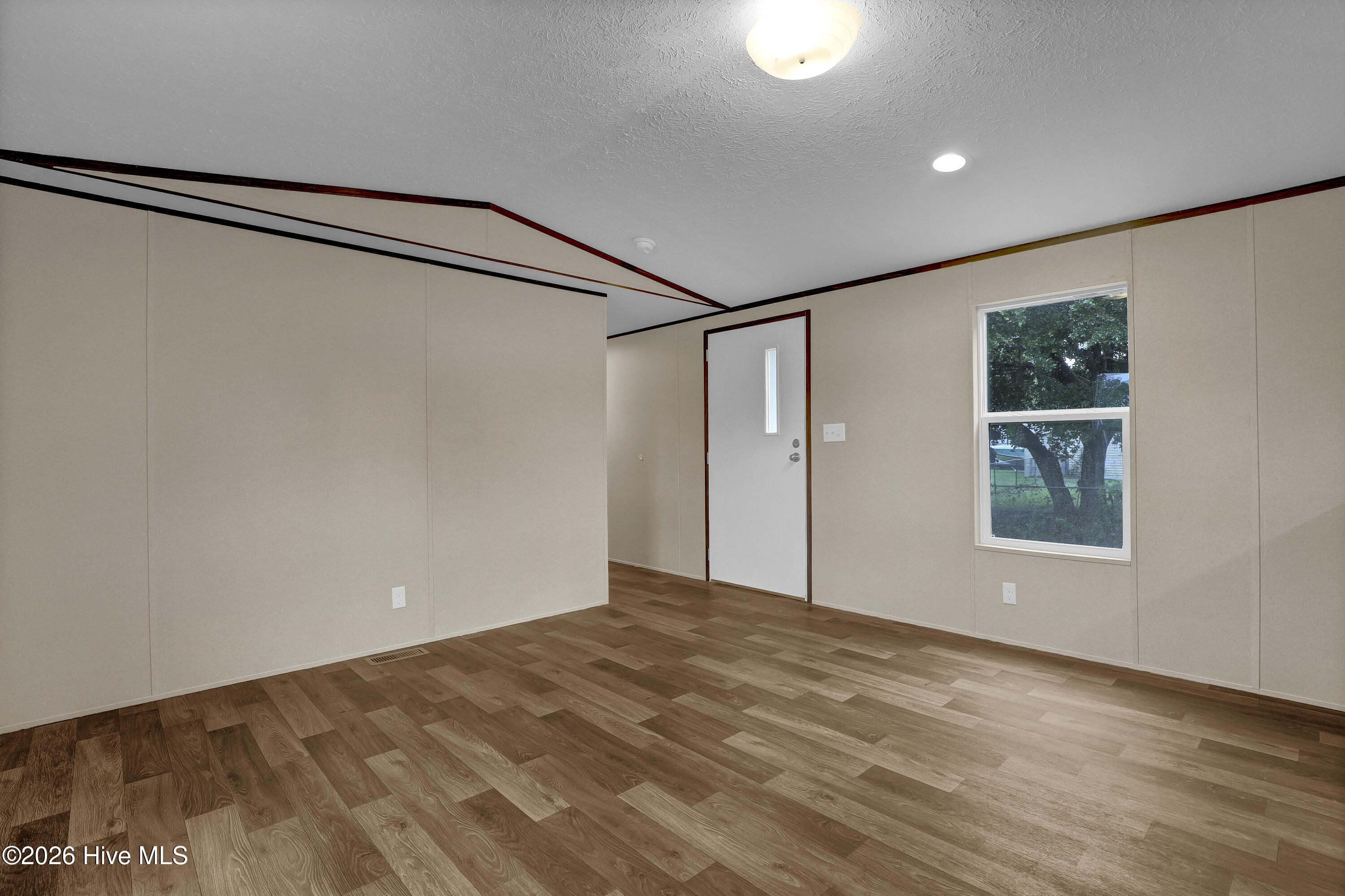 109 Wendy Hill Lane Property Photo 7
