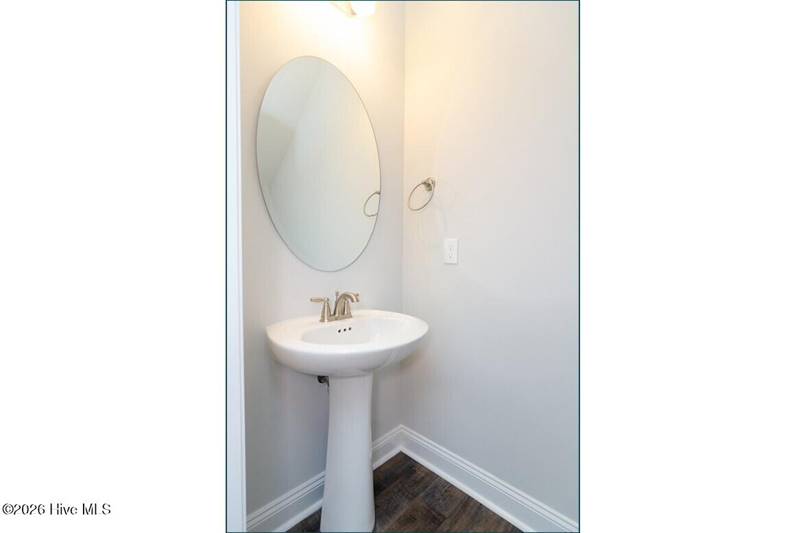 1575 Grey Cliff Property Photo 10