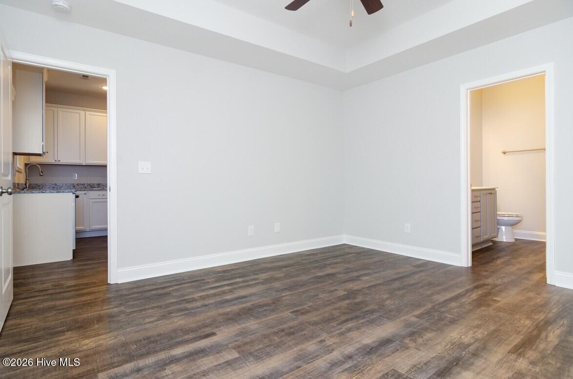 1575 Grey Cliff Property Photo 11