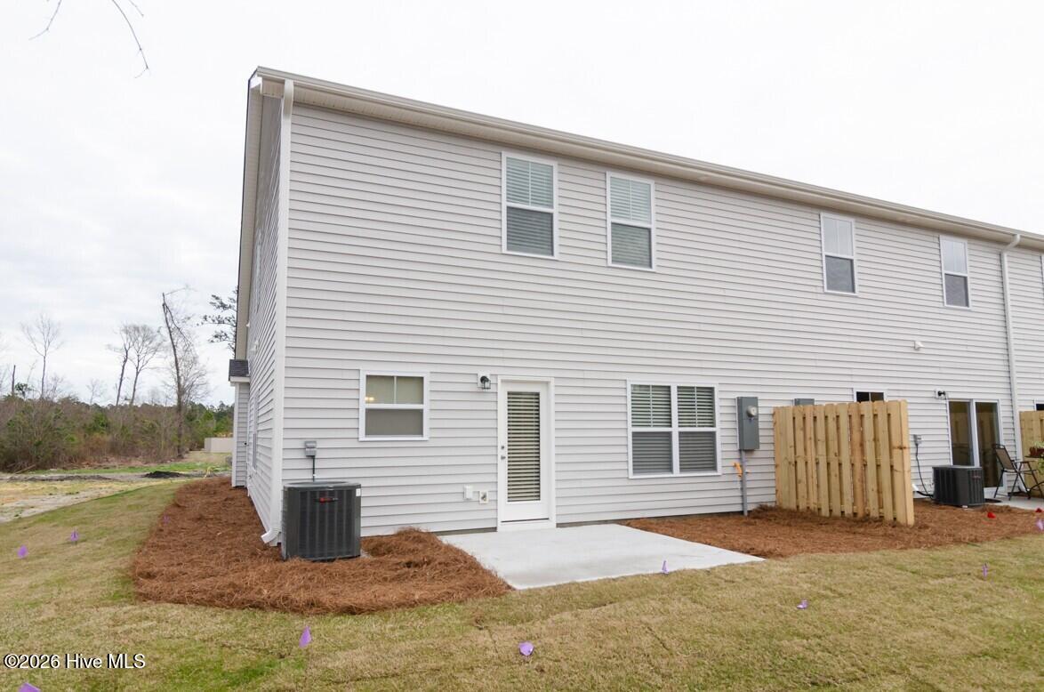 1575 Grey Cliff Property Photo 24