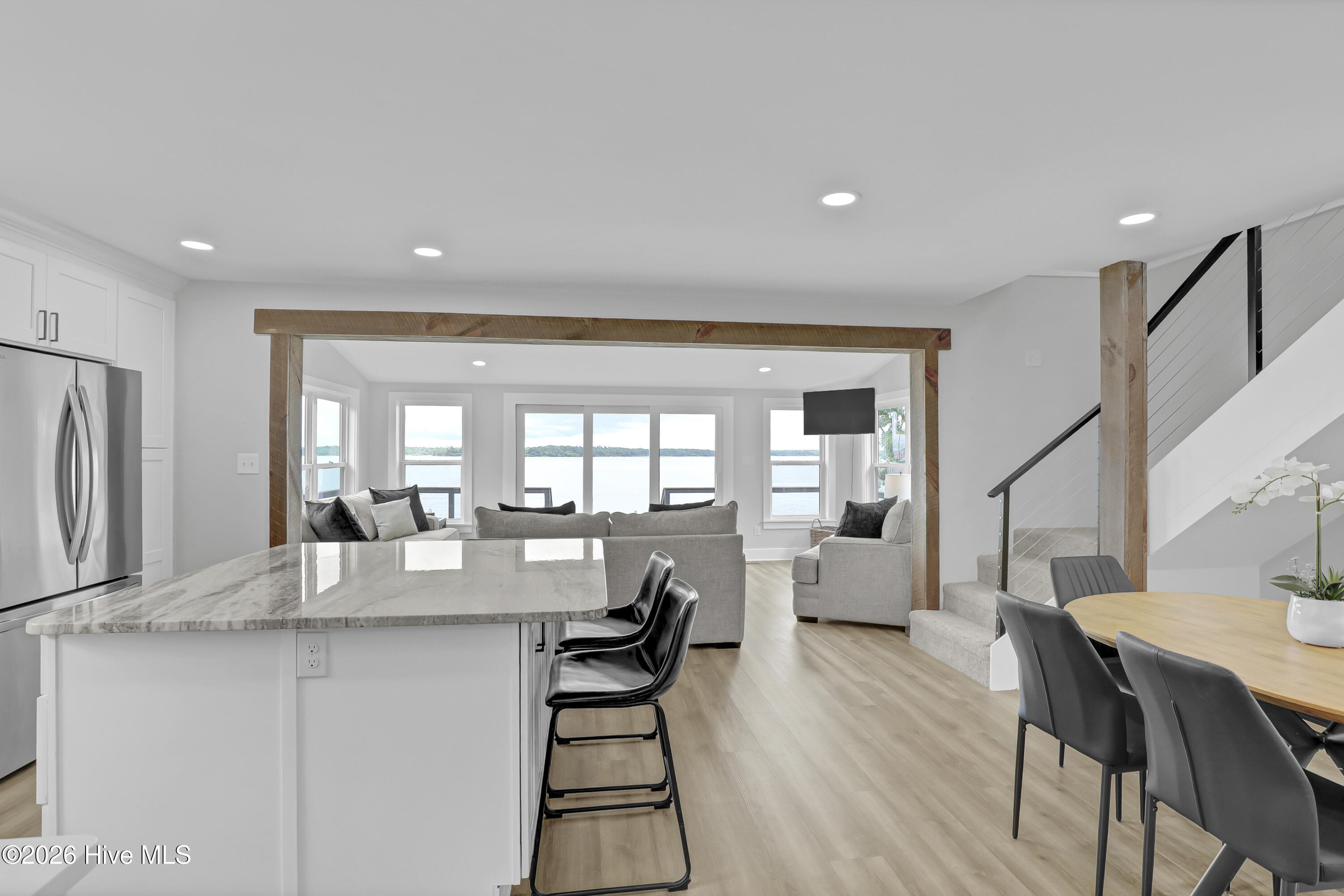 237 Riverside Drive Property Photo 6