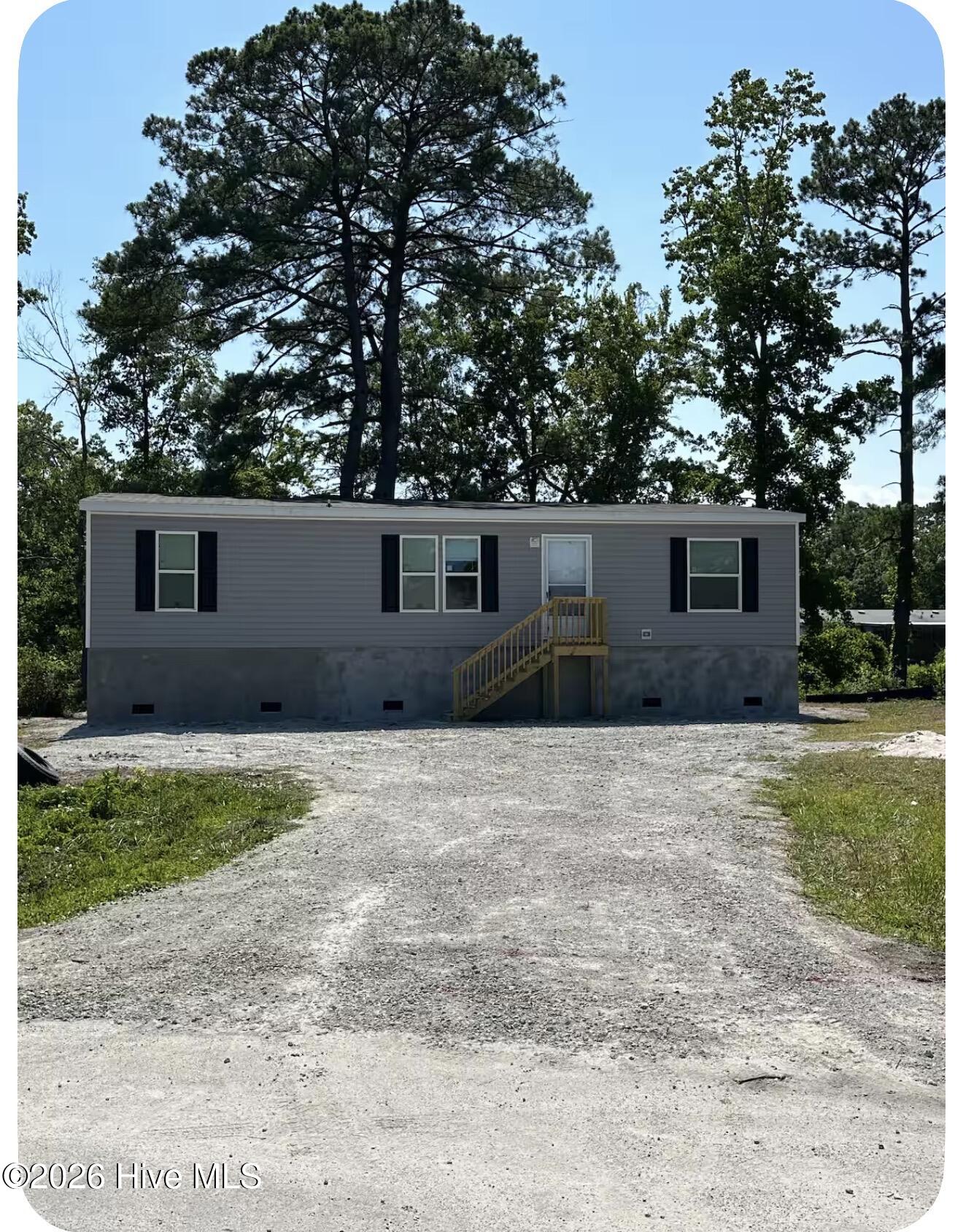 202 Gray Road Property Photo 2