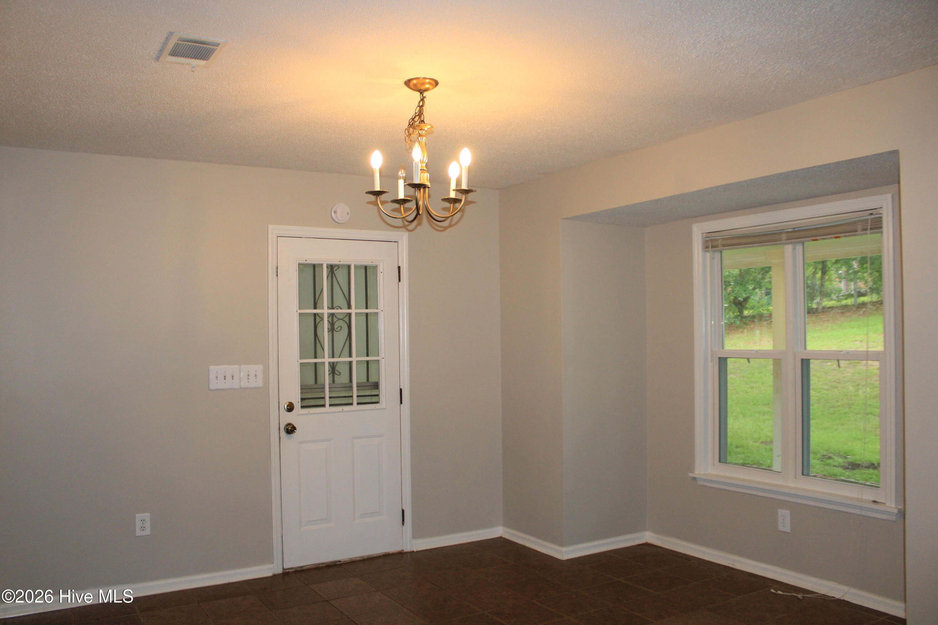 3726 Crest Drive Property Photo 22