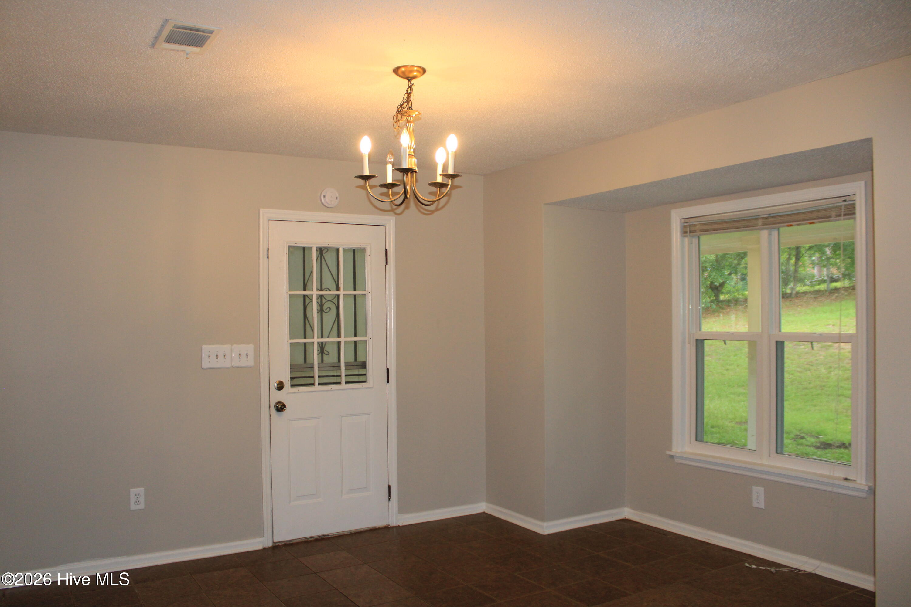 3726 Crest Drive Property Photo 23