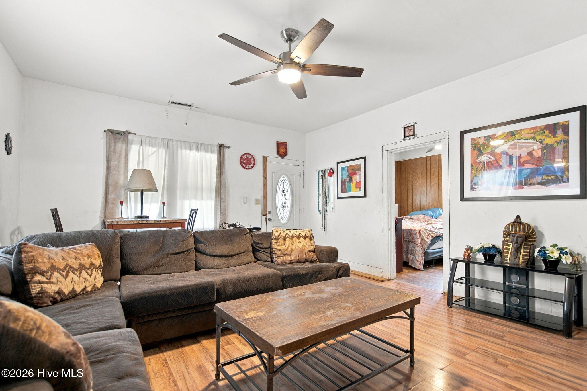 1006 S 5th Avenue Property Photo 9