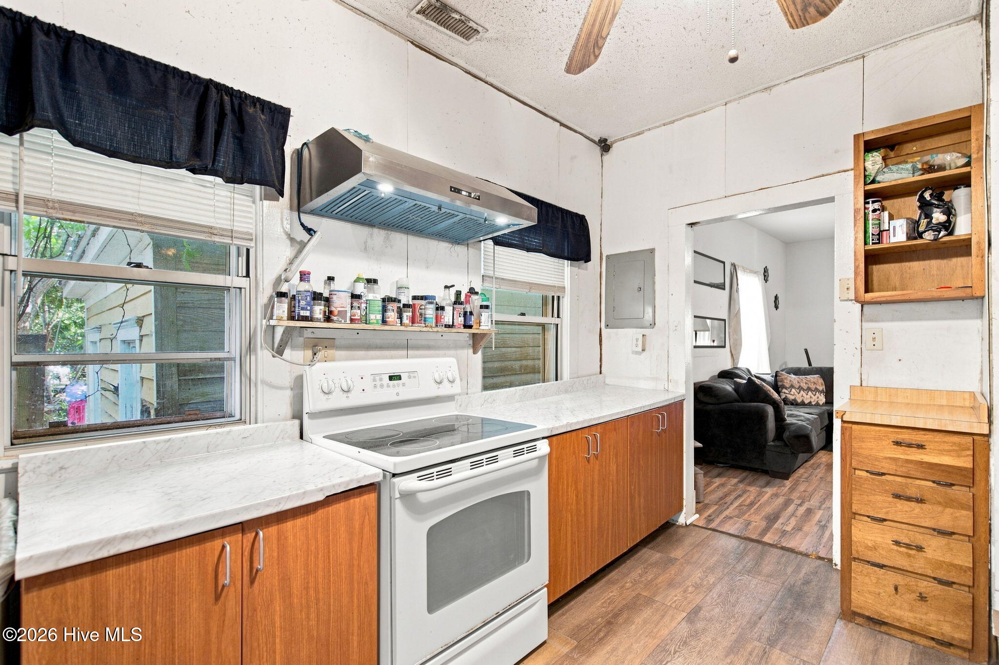 1006 S 5th Avenue Property Photo 16